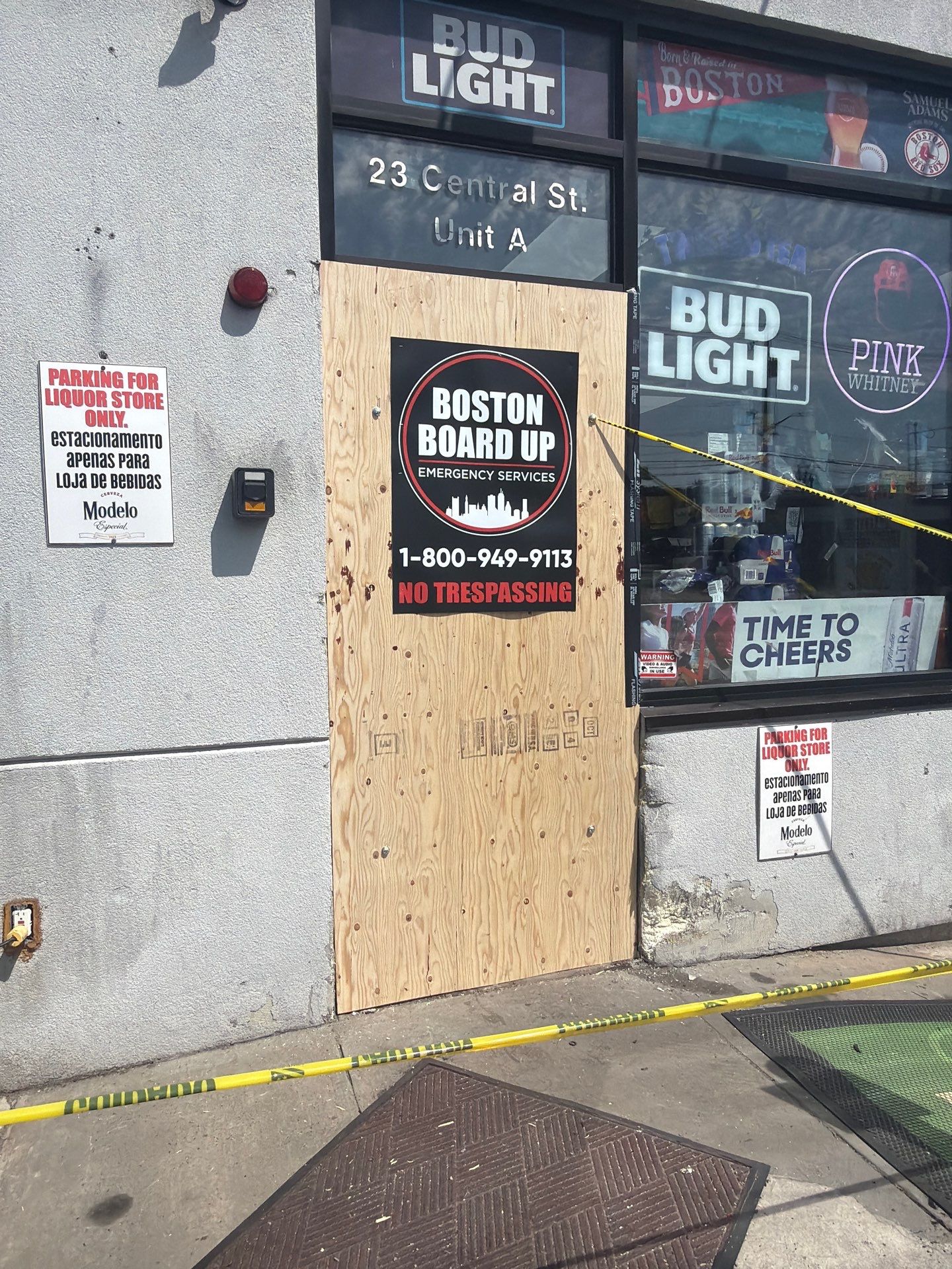 Retail Storefront Emergency Board Up and Door Replacement in Peabody by Boston Board Up