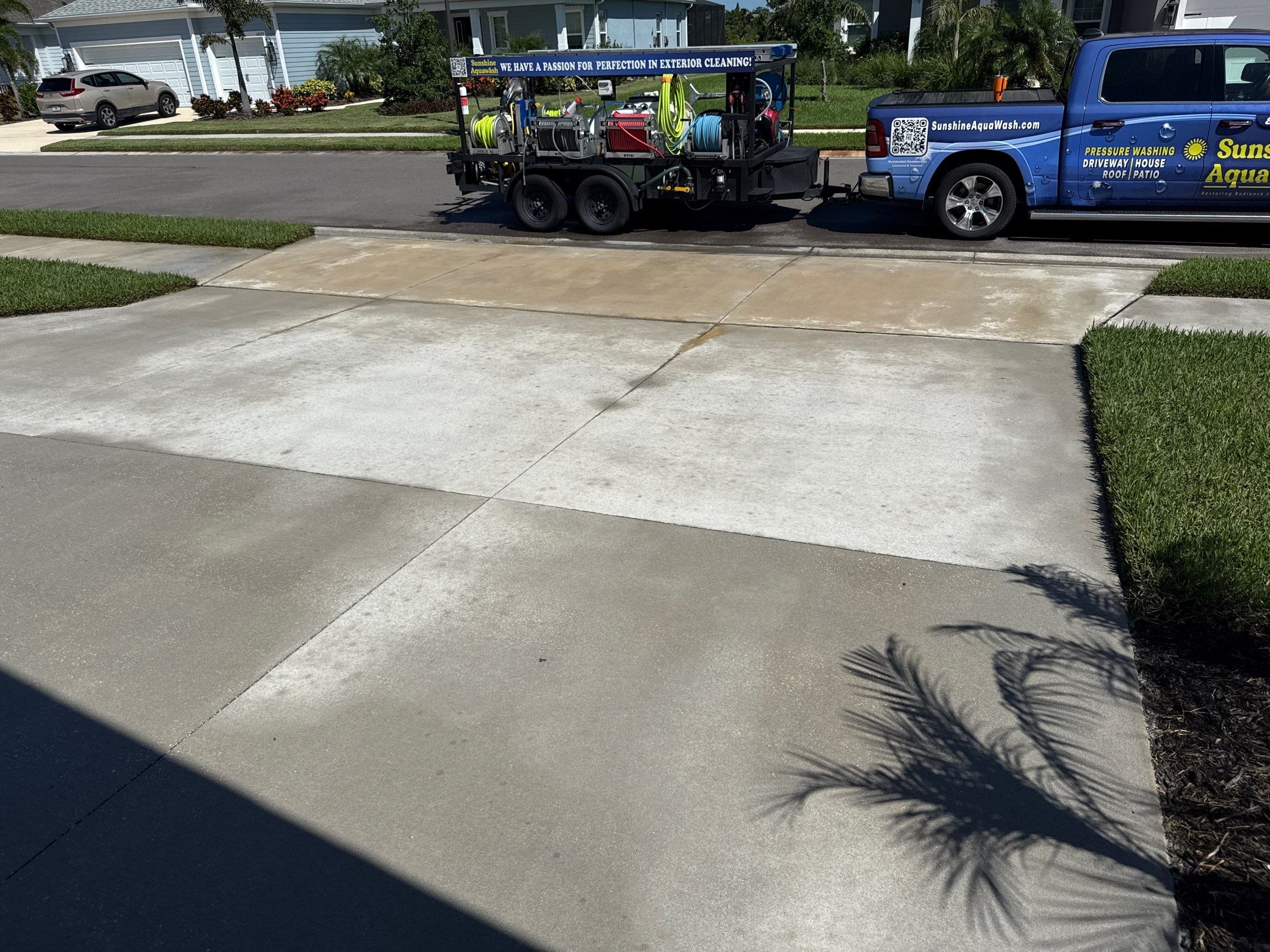 Concrete Driveway & Sidewalk Cleaning — Canoe Creek Community, Parrish, FL by Sunshine AquaWash