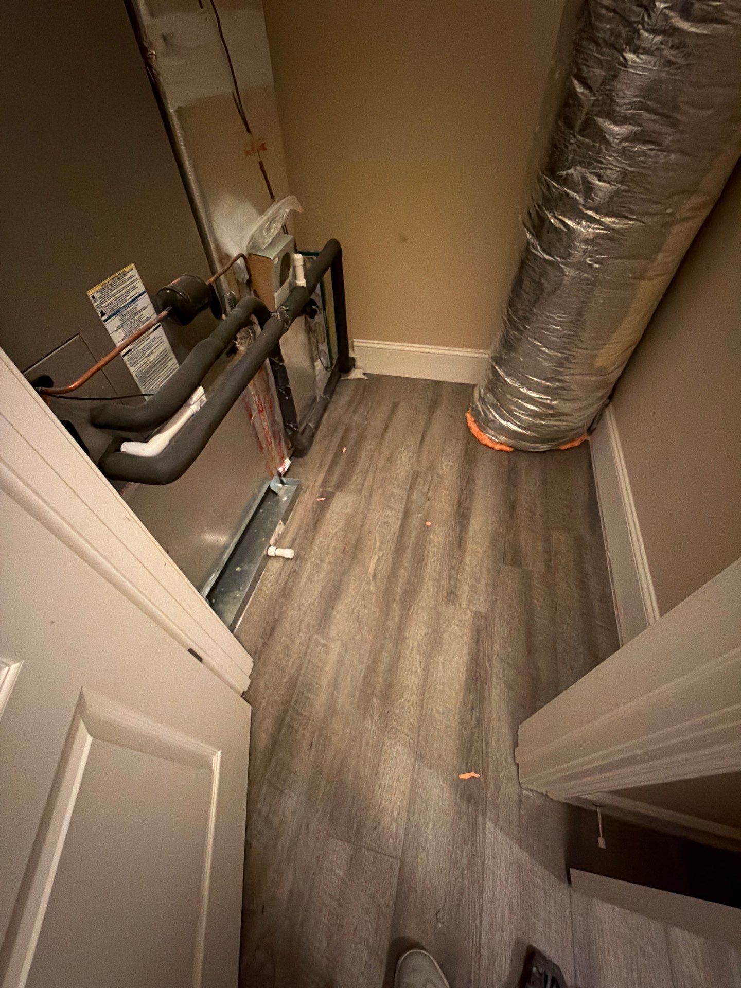 Flooring Repairs & Installation In Ponte Vedra by Axtra Hand