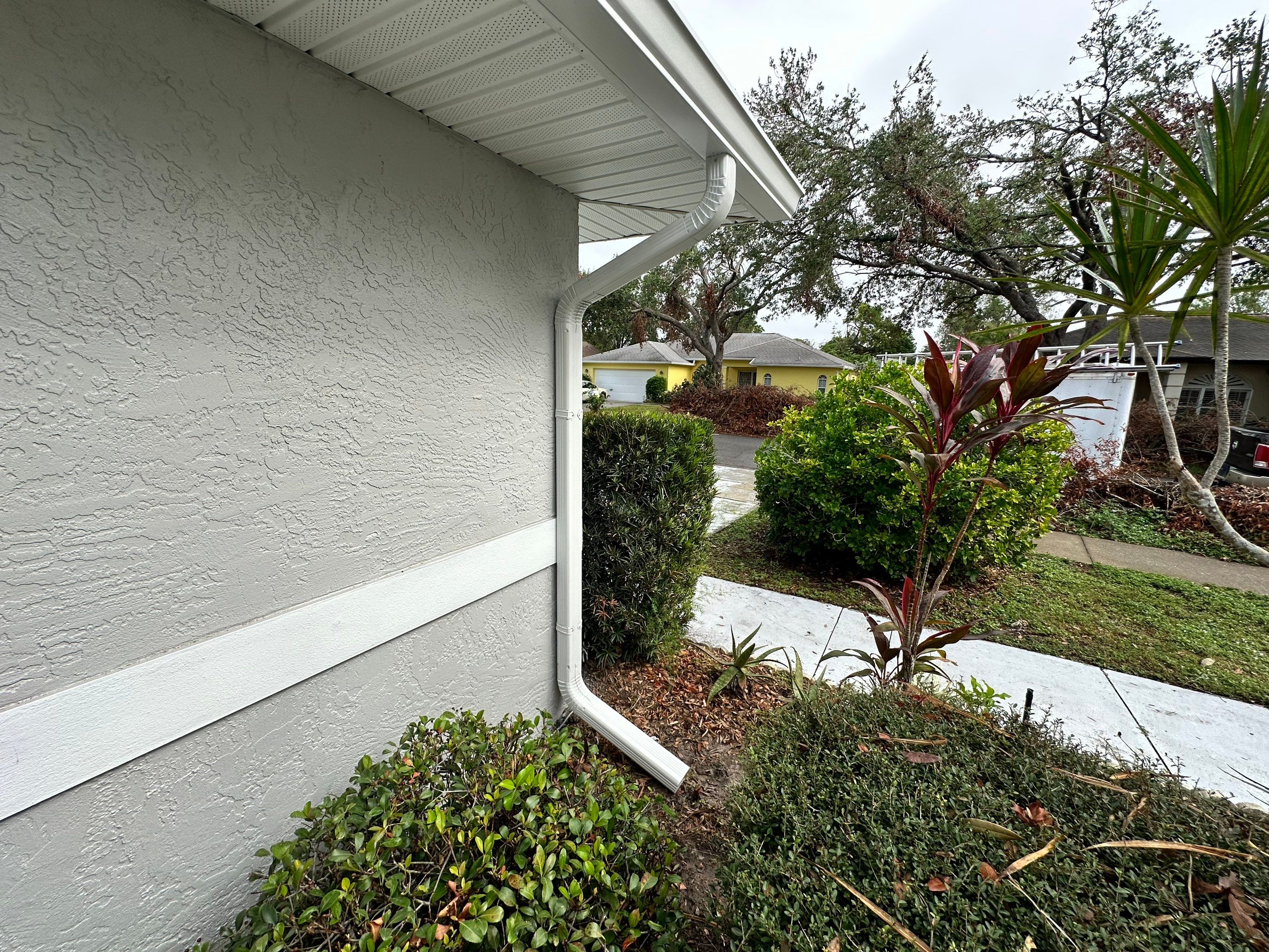 Install Vinyl Soffit in Sarasota FL by Gutter Professors