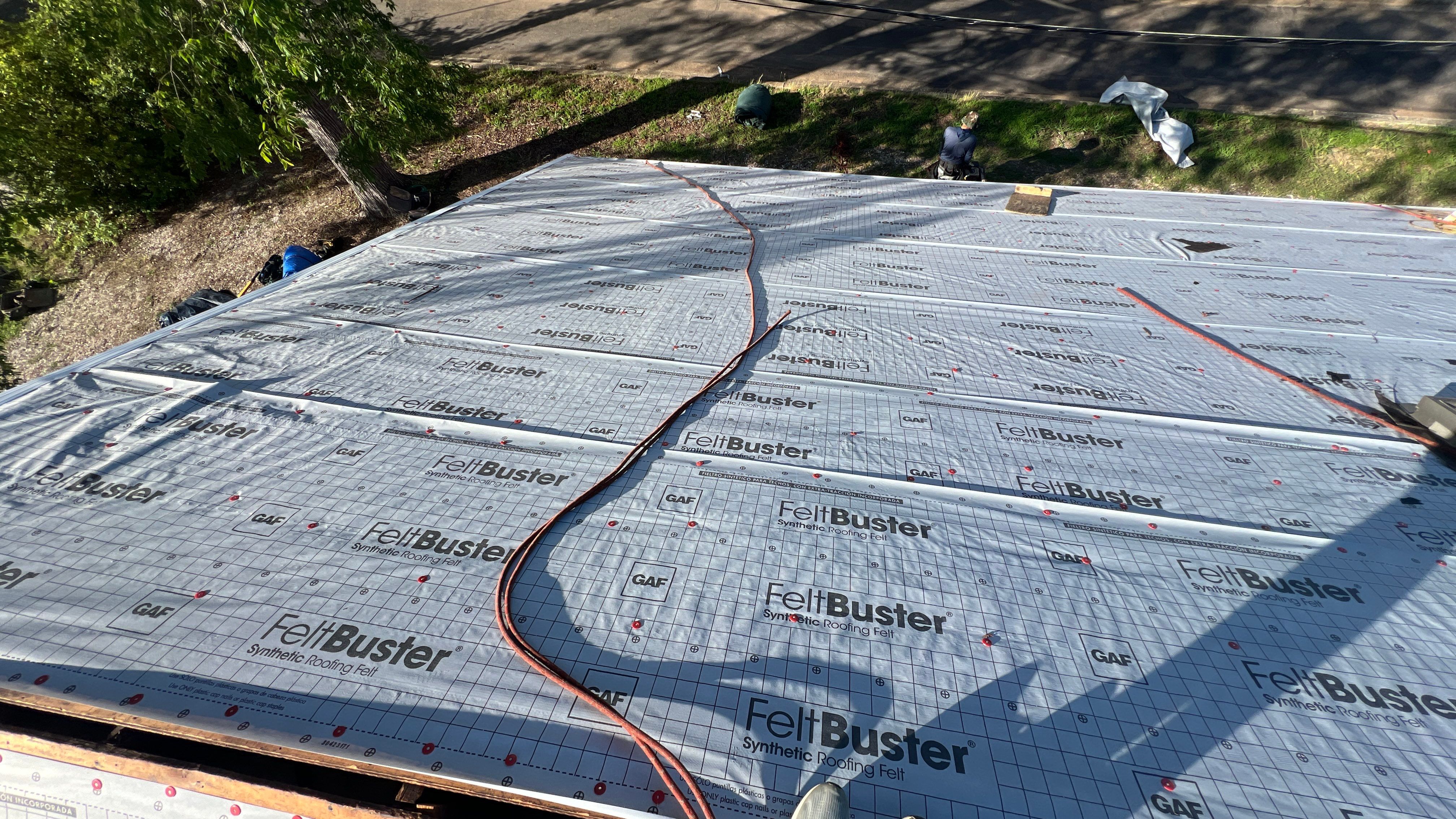 Morabit Office Building by United Contracting and Roofing