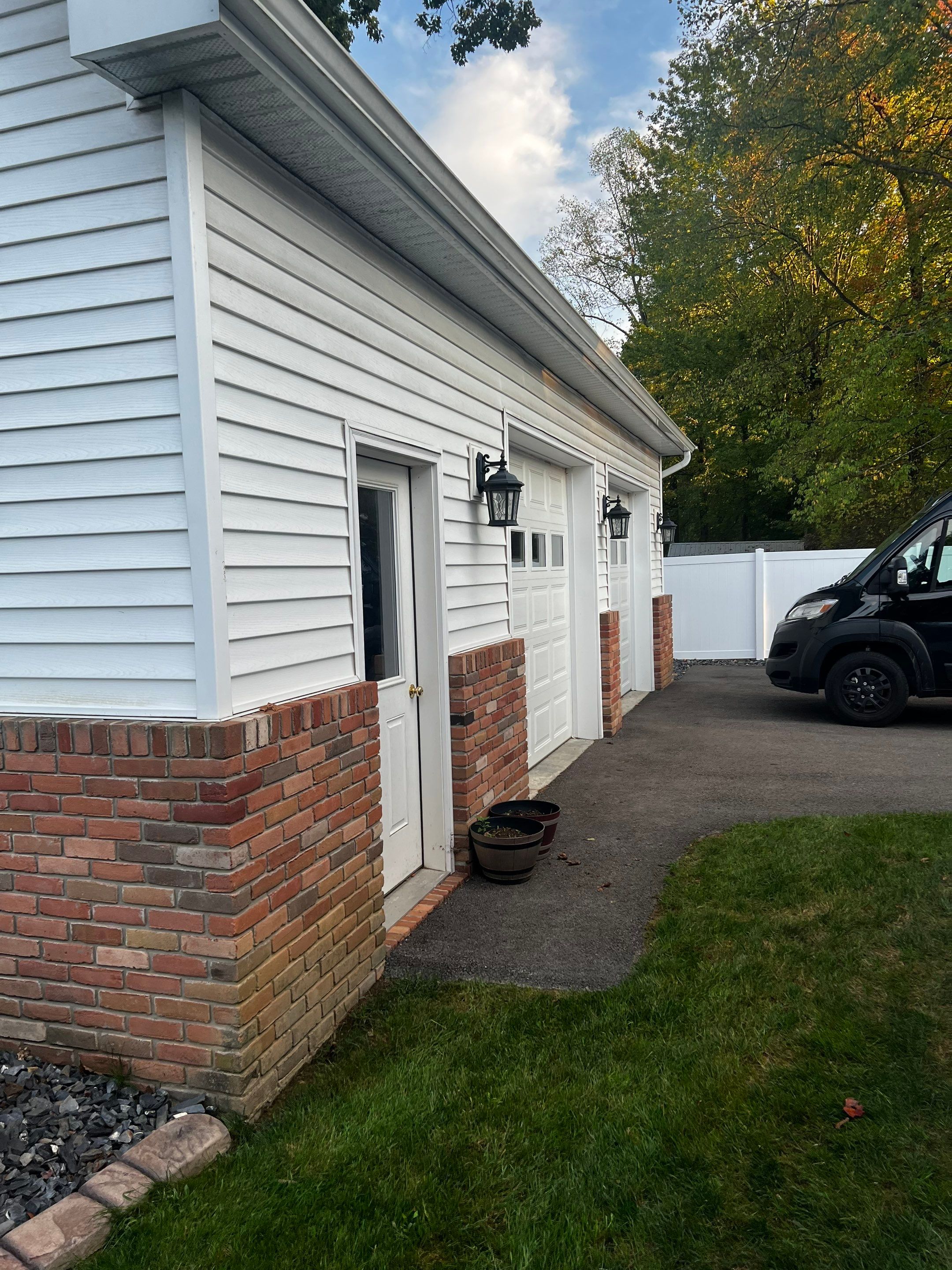 Project in Hermitage by Creative Vinyl Systems Inc