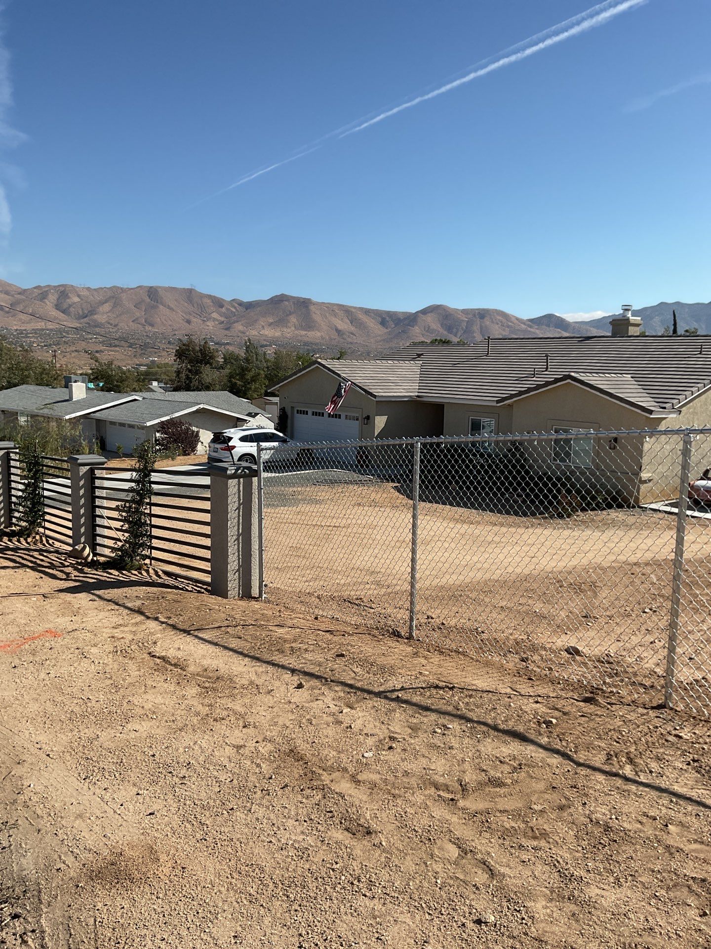 Fence Installation using chain -link by Fence Guys Inc.