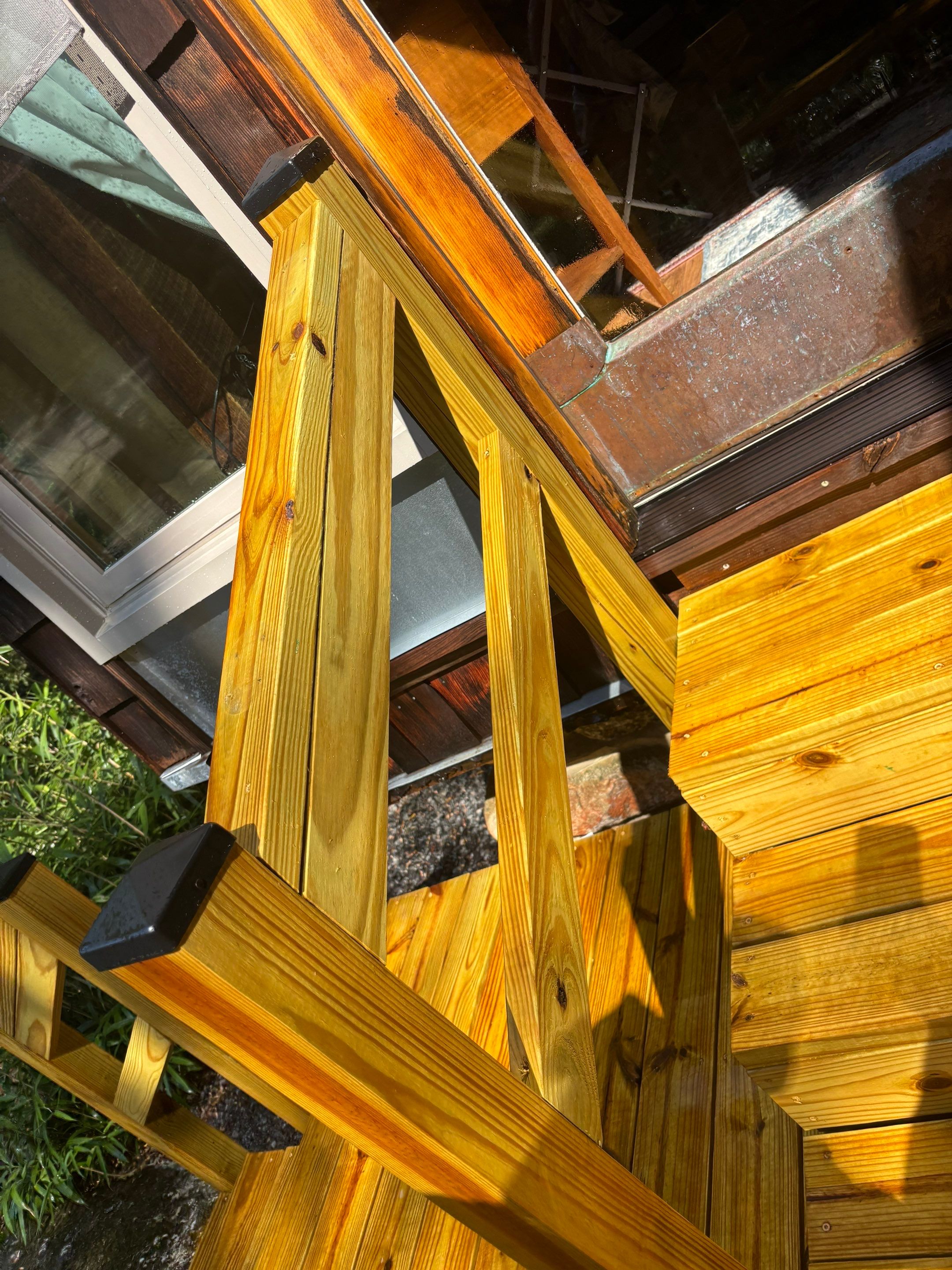 Wood Deck using Wood Sealant by DuraSeal