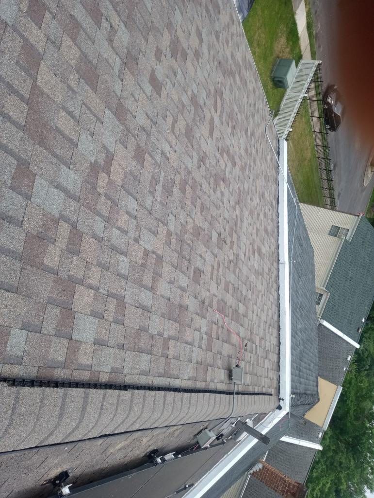 Weathered Wood Shingles by Reimagine Roofing