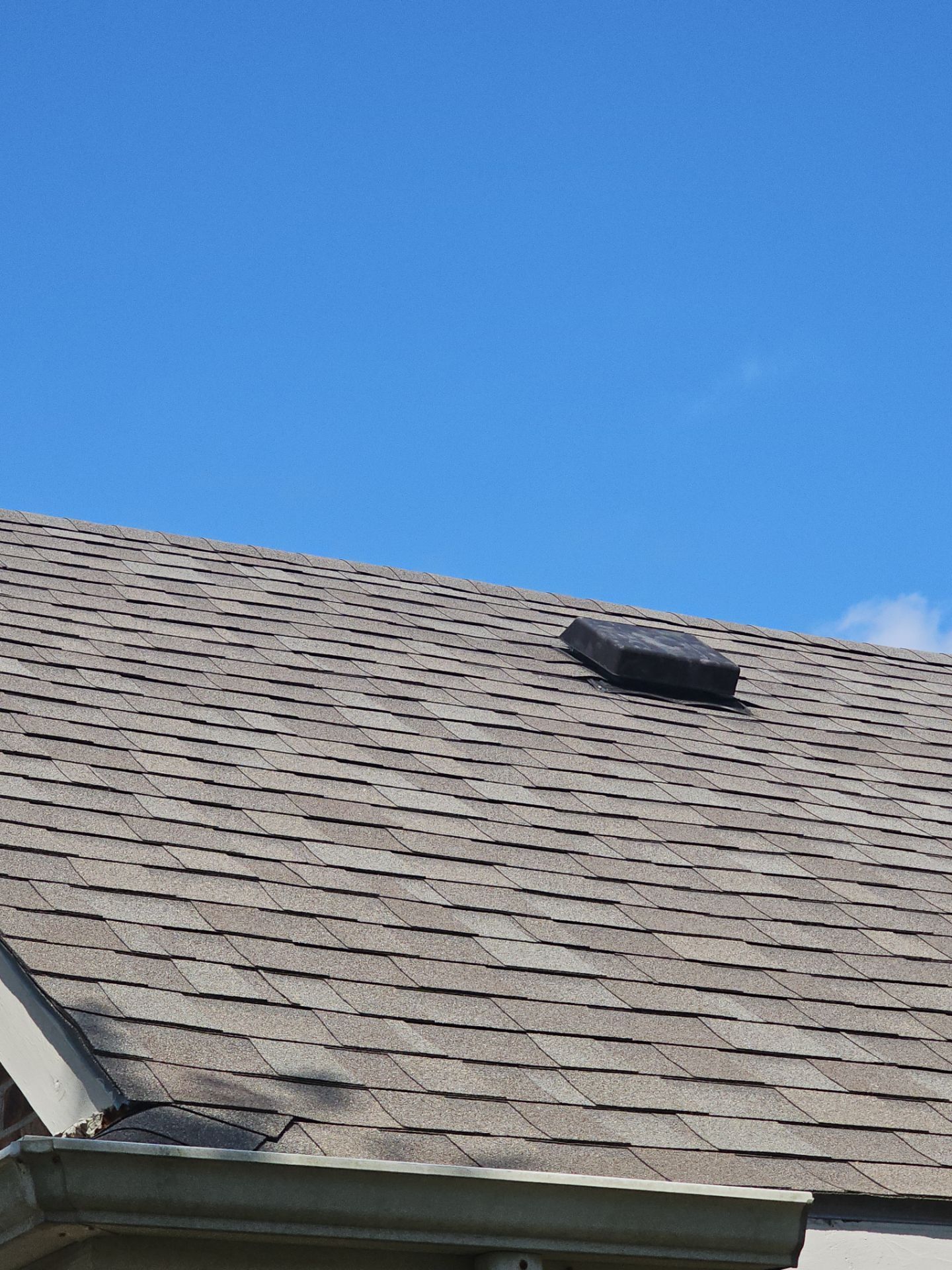 Hail Damage using Owen's Corning Duration (Lifetime) Shingles by Roof Repair Company