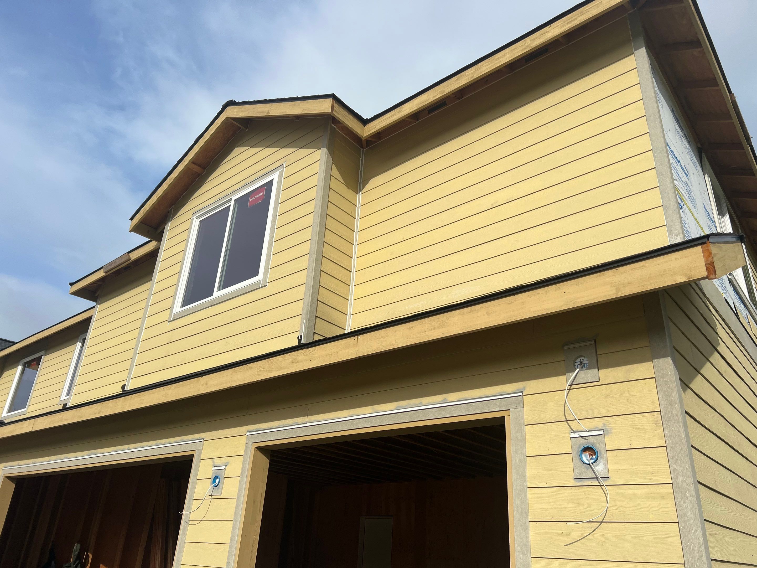 Siding | Siding in Mulino, OR 97042 by Valiant Roofing, LLC