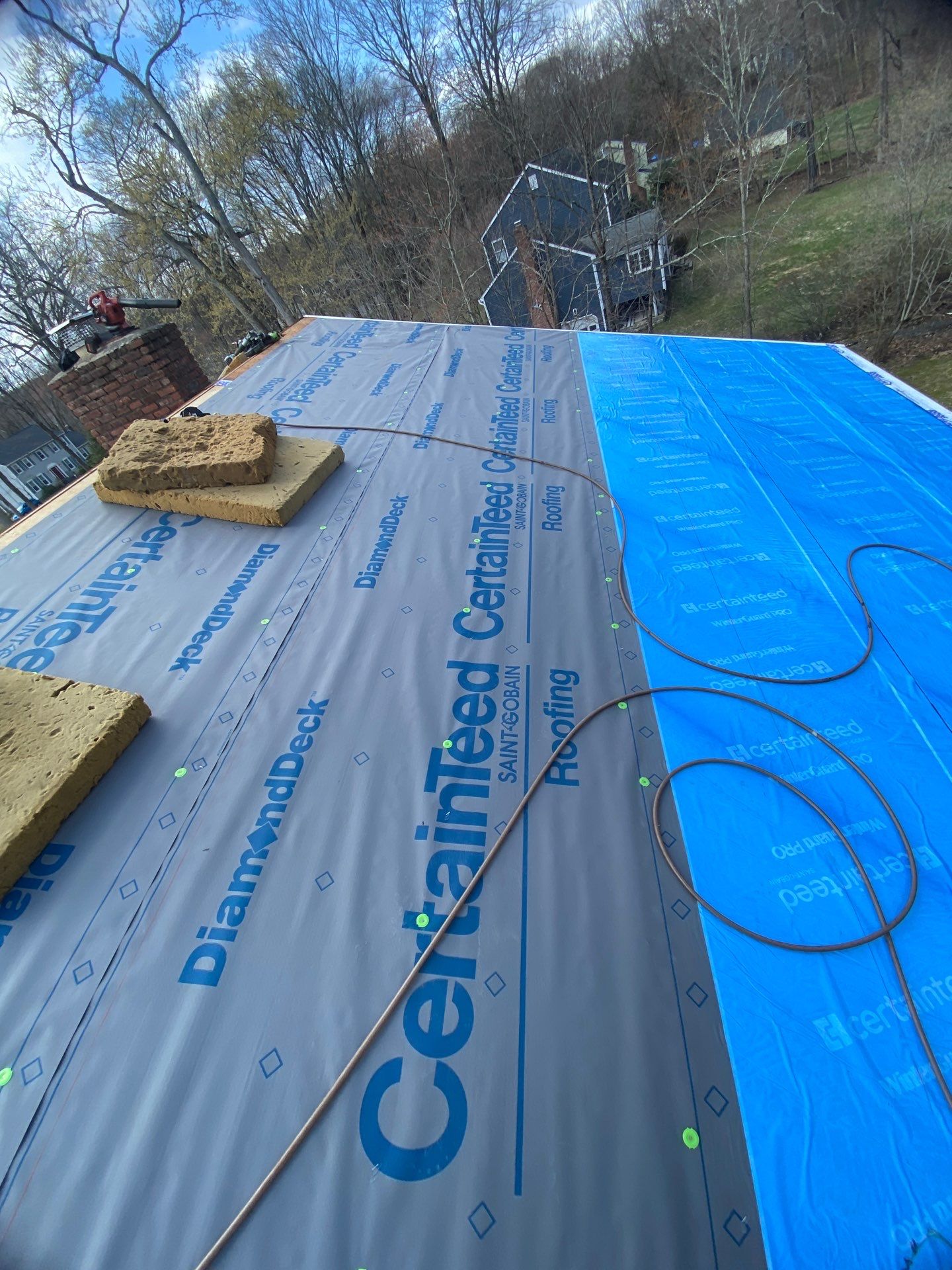 DiGiorgi installs beautiful new roof in New Milford, CT by DiGiorgi Roofing and Siding Inc