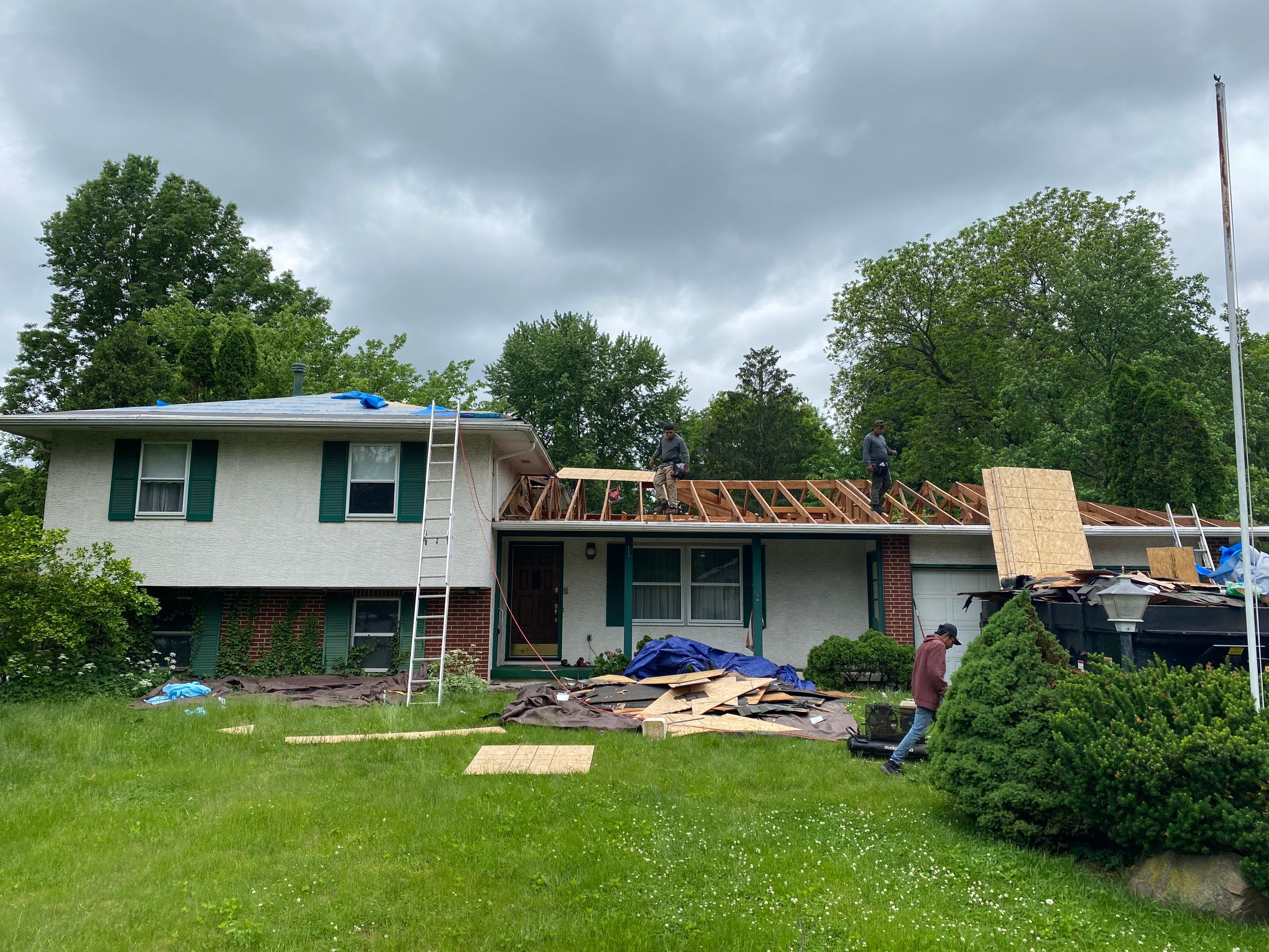 New Roof Installation using new OSB sheathing Certainteed Landmark Shingles by Best Exteriors Inc