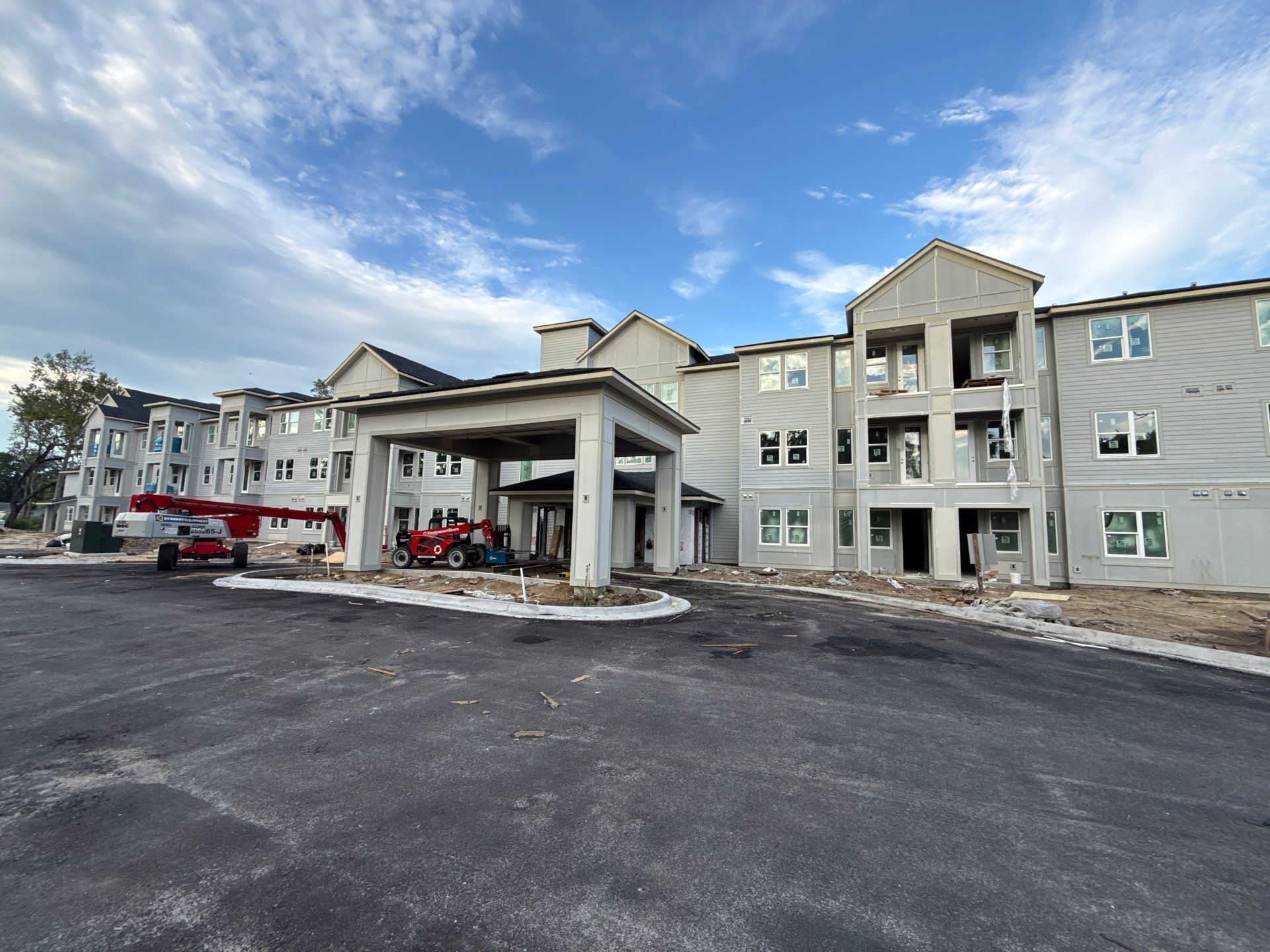 7-Inch Seamless Gutters for Large Roofs in Daytona Beach FL by Gutter Professors