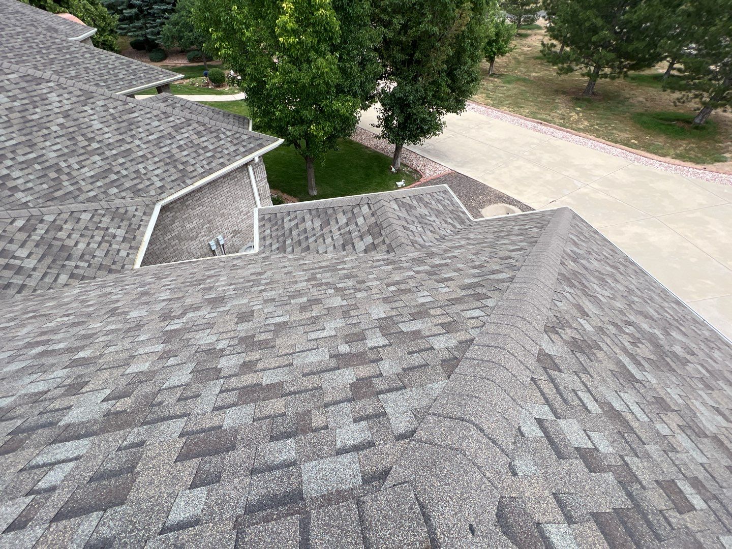 Residential Roofing Installation using Owens Corning TruDefinition - Driftwood  by A to Z Roofing