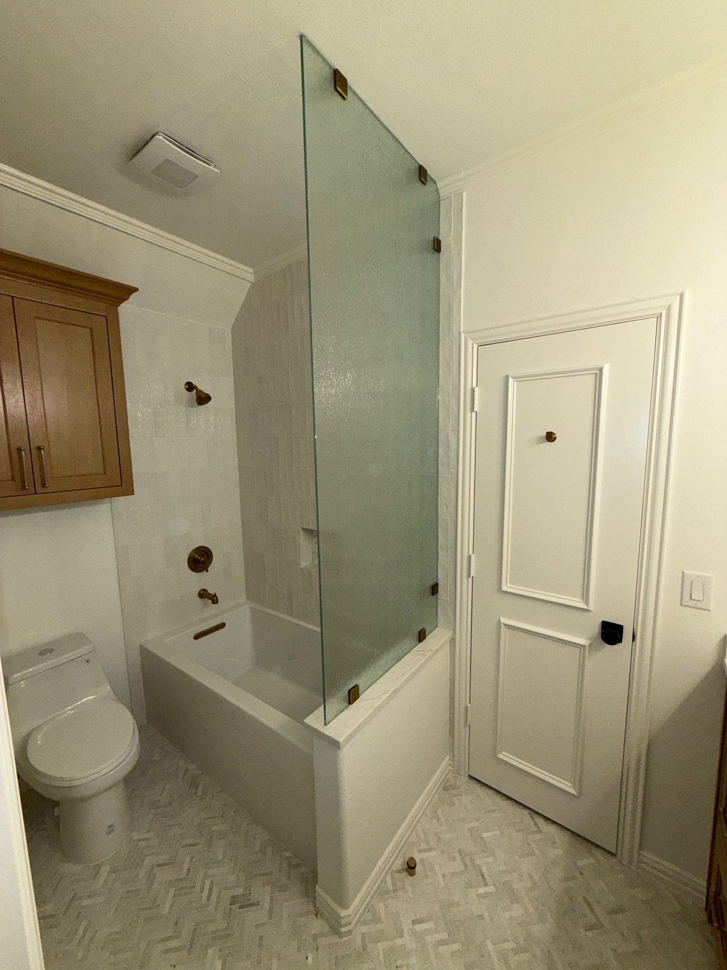 Frameless Shower and Glass Walls  by Richardson Glass & Mirror