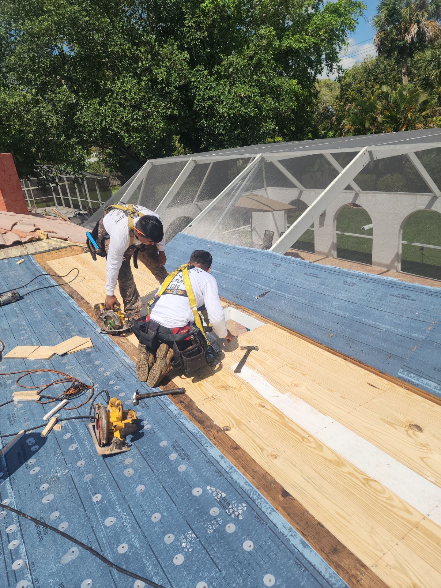 Flat Roof Replacement in Boca Raton – Quality, Integrity, and Expert Craftsmanship by Aastro Roofing