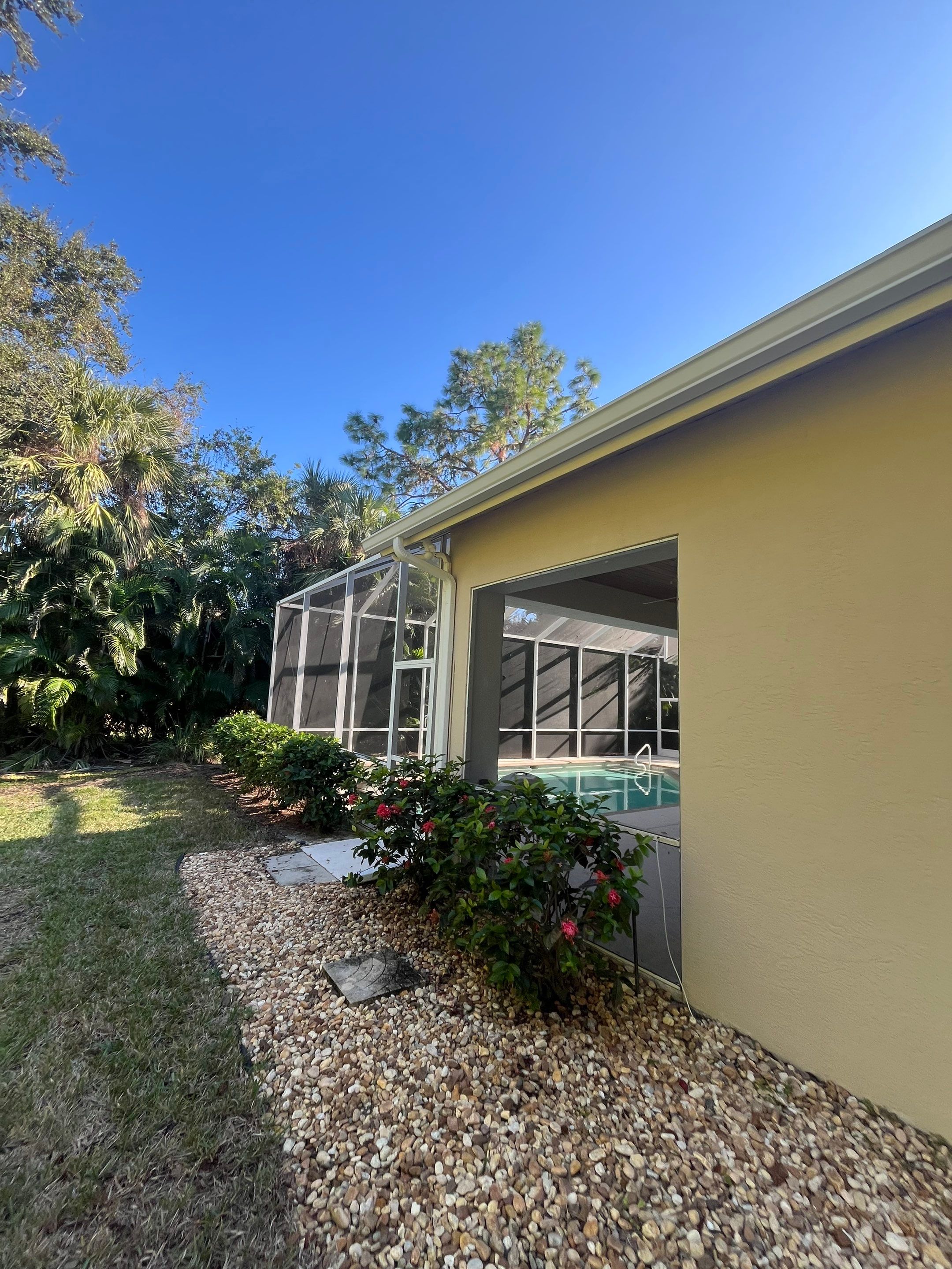 K-Style Seamless Gutter Installation using 6 Inch Seamless Gutters in Bonita Spring FL by Gutter Professors