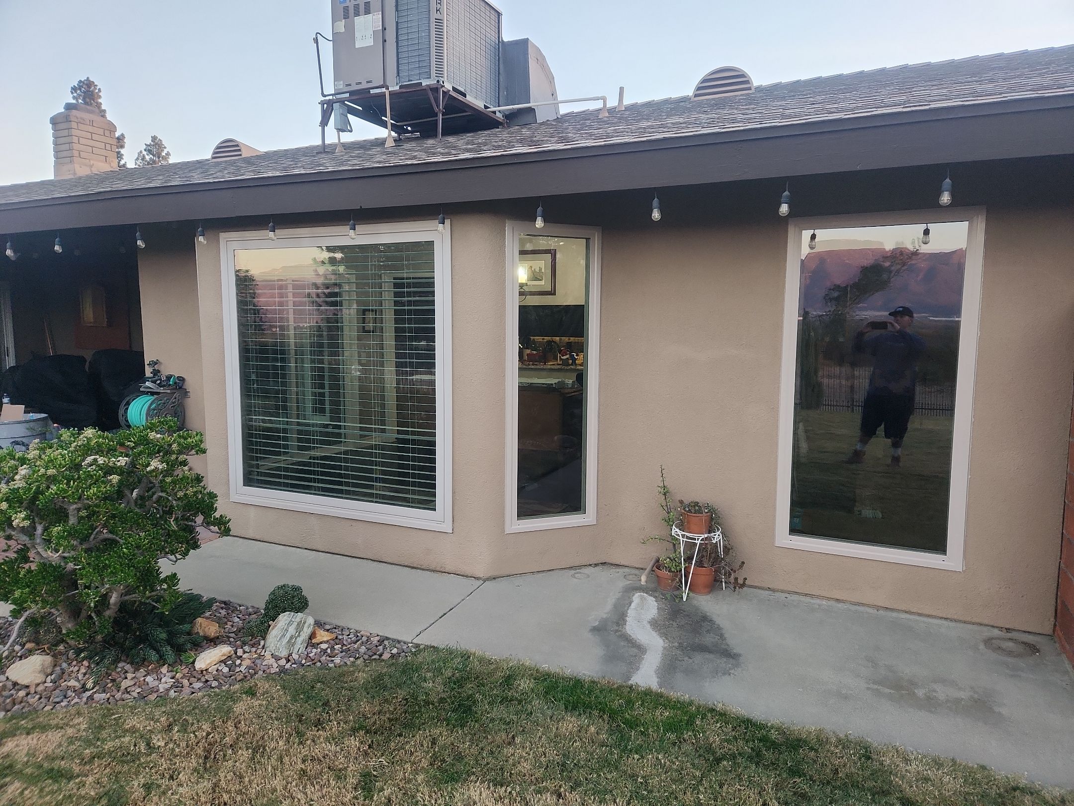 Window Installation using Milgard V250 Style Line by American Window Company