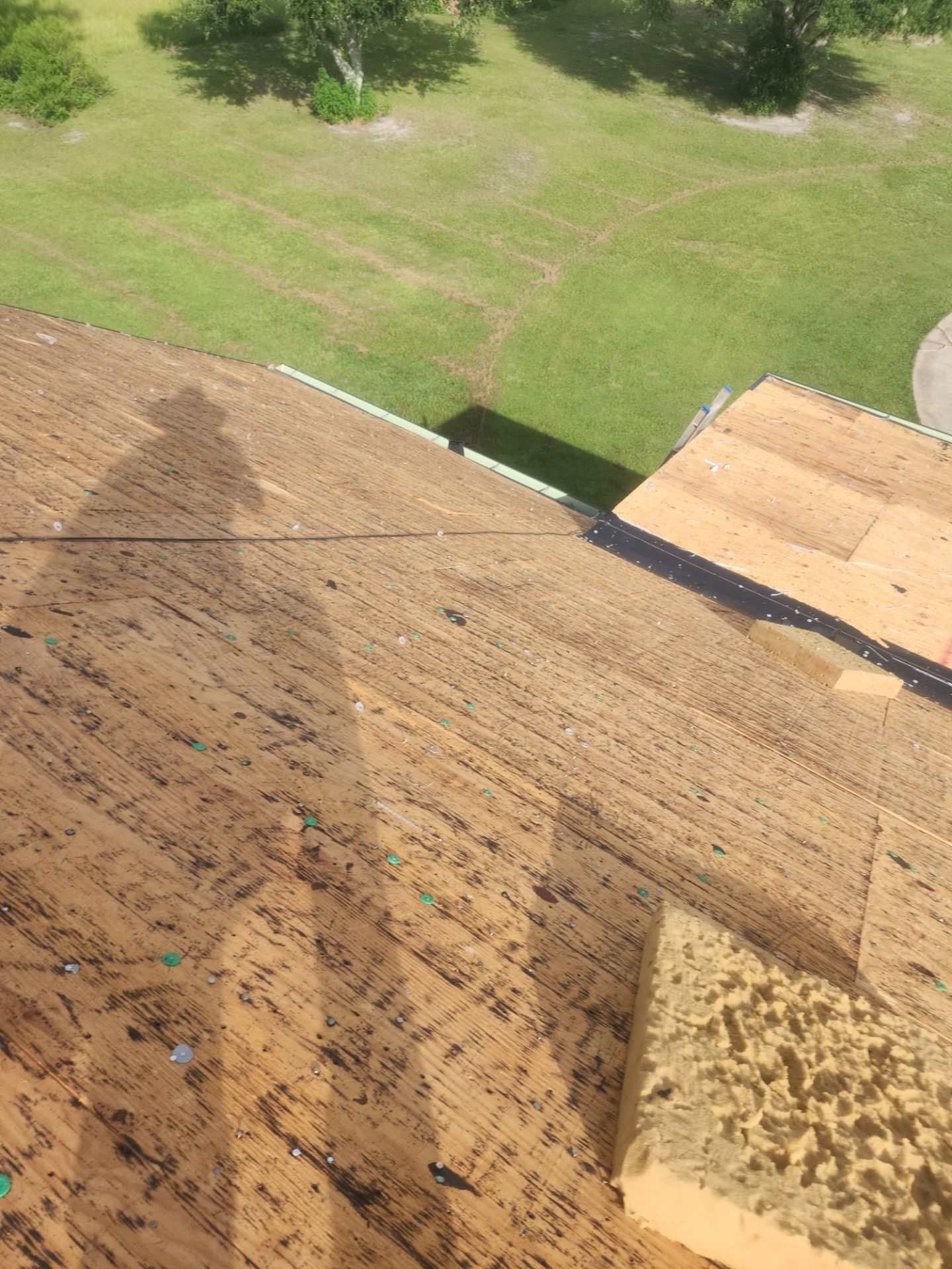 Residential Roofing Installation using Owen's Corning Duration (Lifetime) Shingles by Roof Repair Company