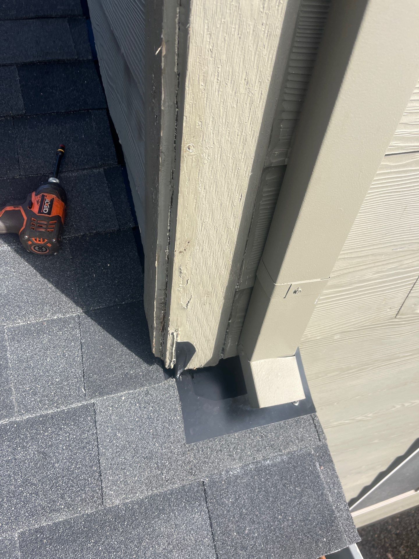 Project in Oregon City by Tom Leach Roofing