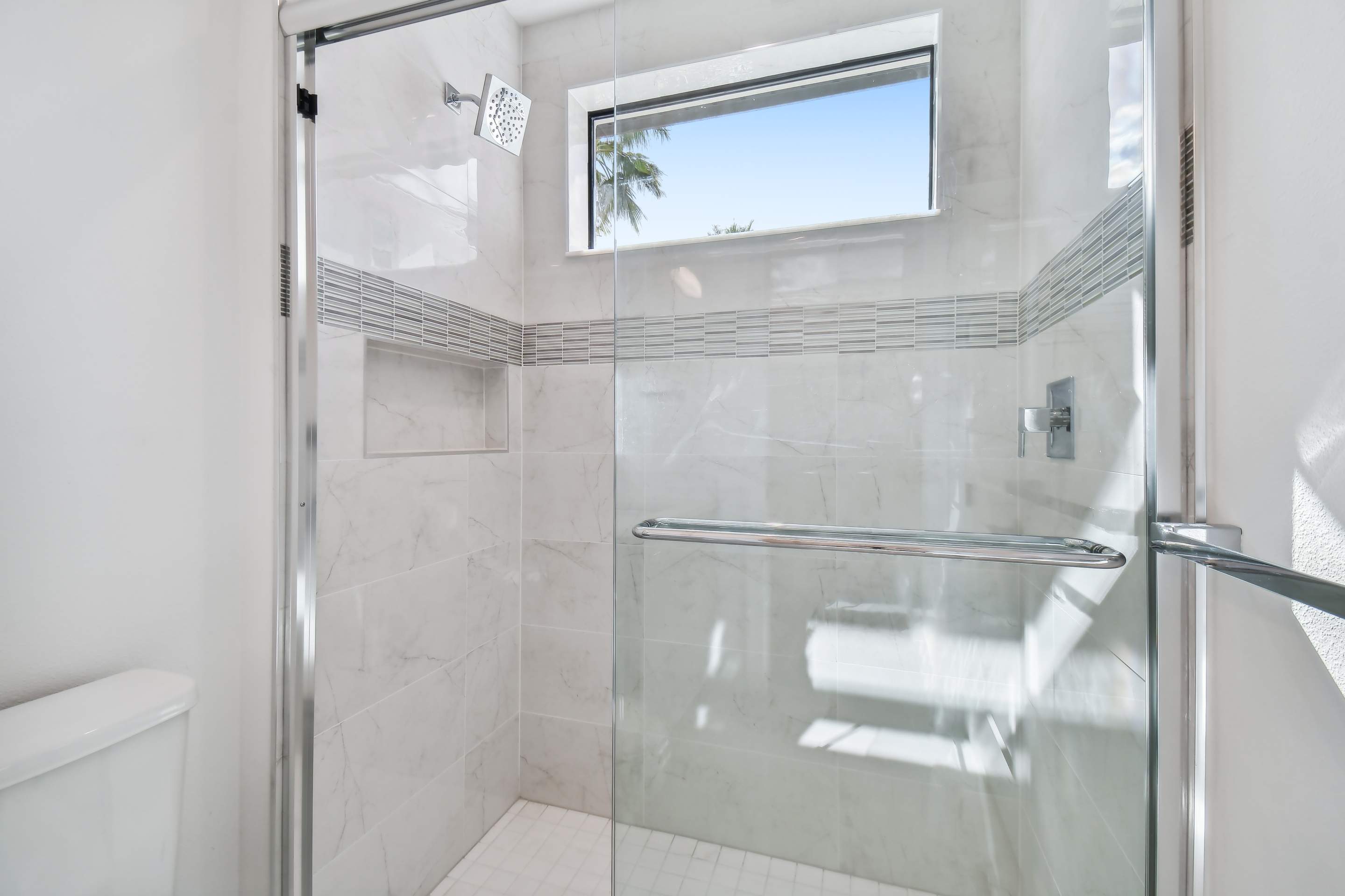 Laguna 1529B by Lyons Heritage Tampa, LLC