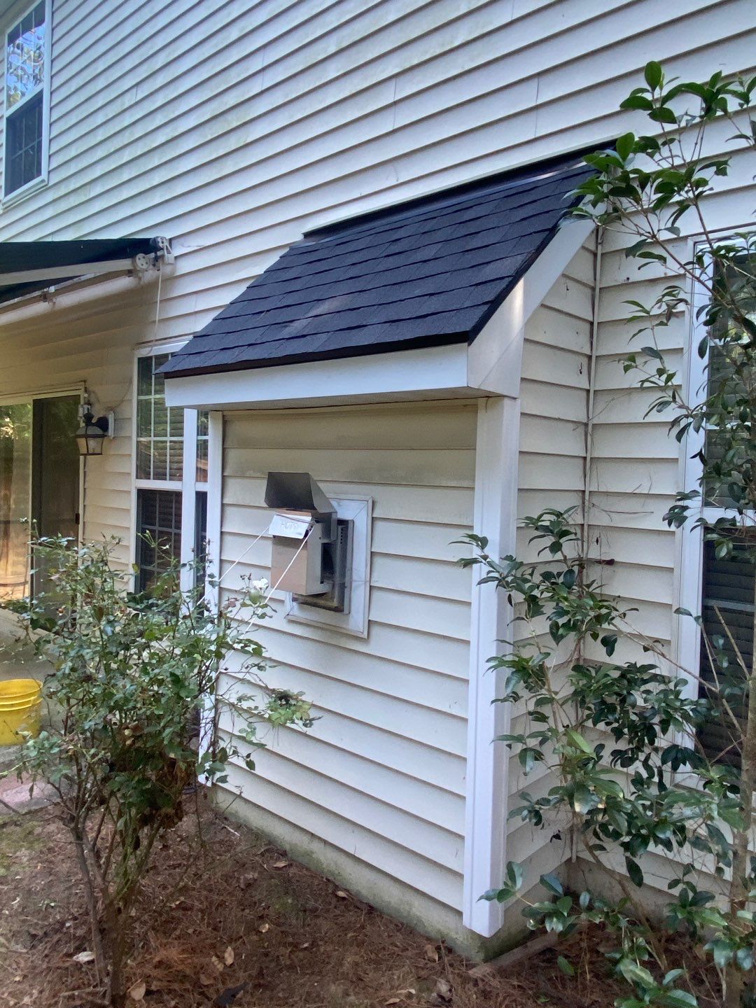 CertainTeed Landmark Charcoal by Pro Performance Roofing