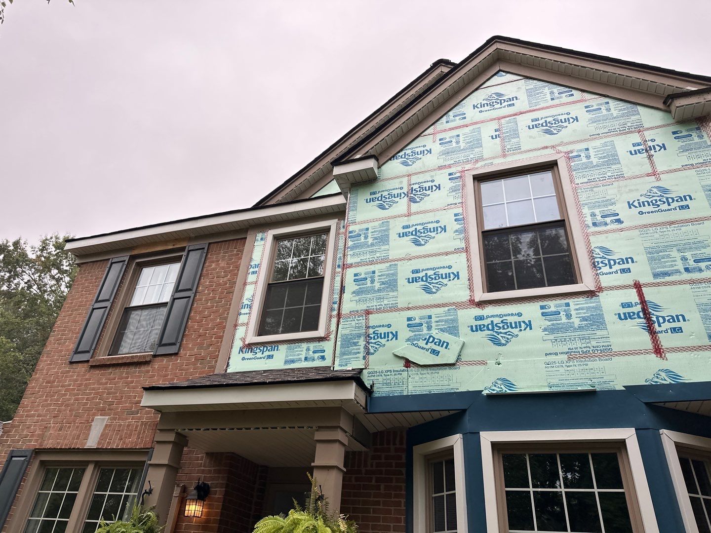 Siding Replacement using Alside Charter Oak D4.5" by 180 Contractors