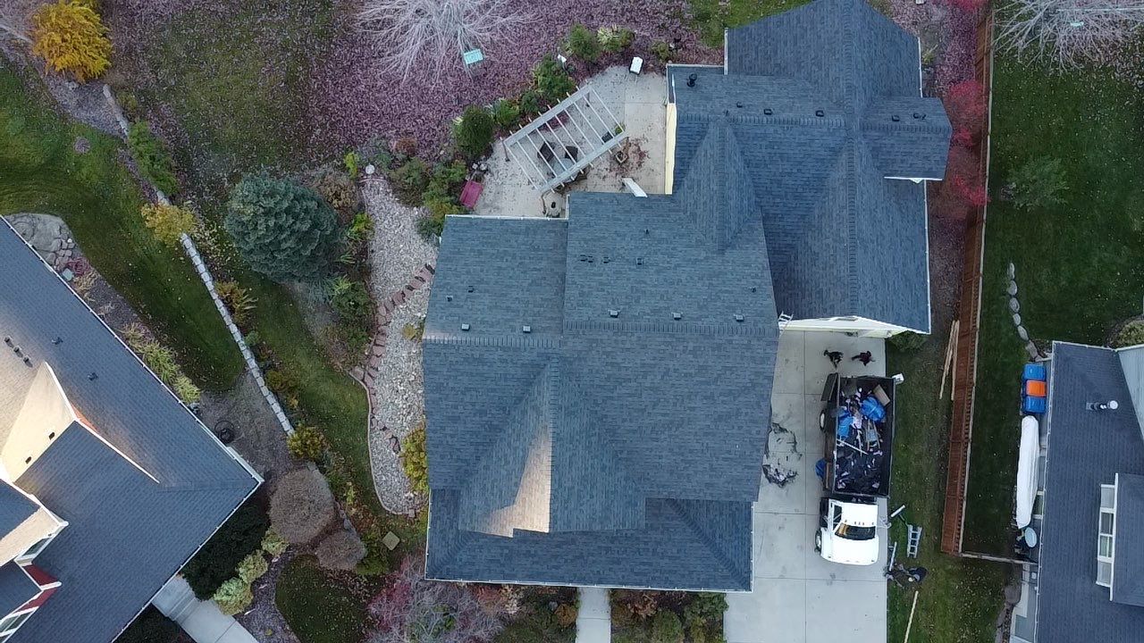 Hidden Springs Charm with a Bold New Roof ā Oakridge Twilight Black by ID Roofing LLC