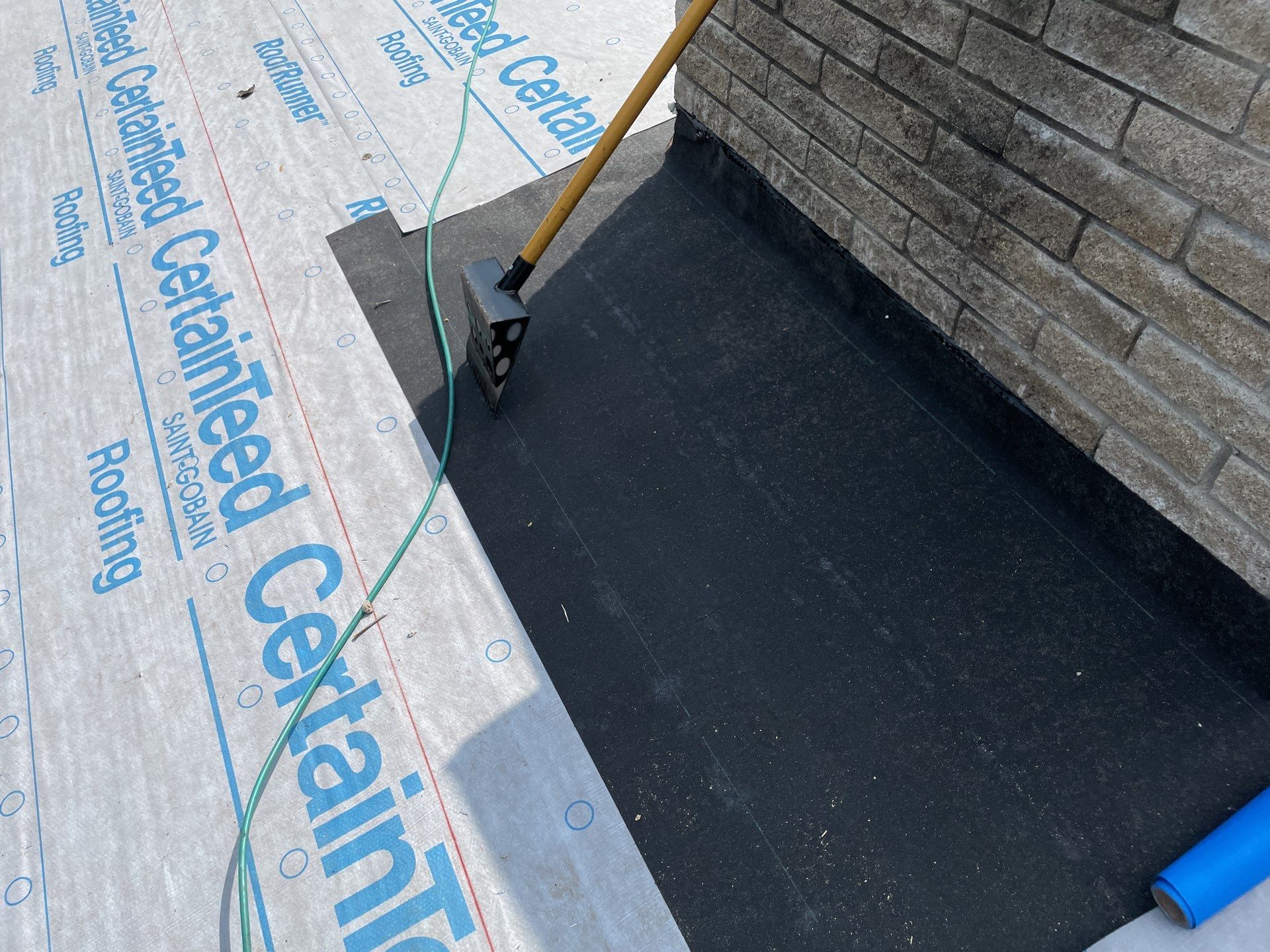 Roof Replacement using CertainTeed Landmark by 180 Contractors