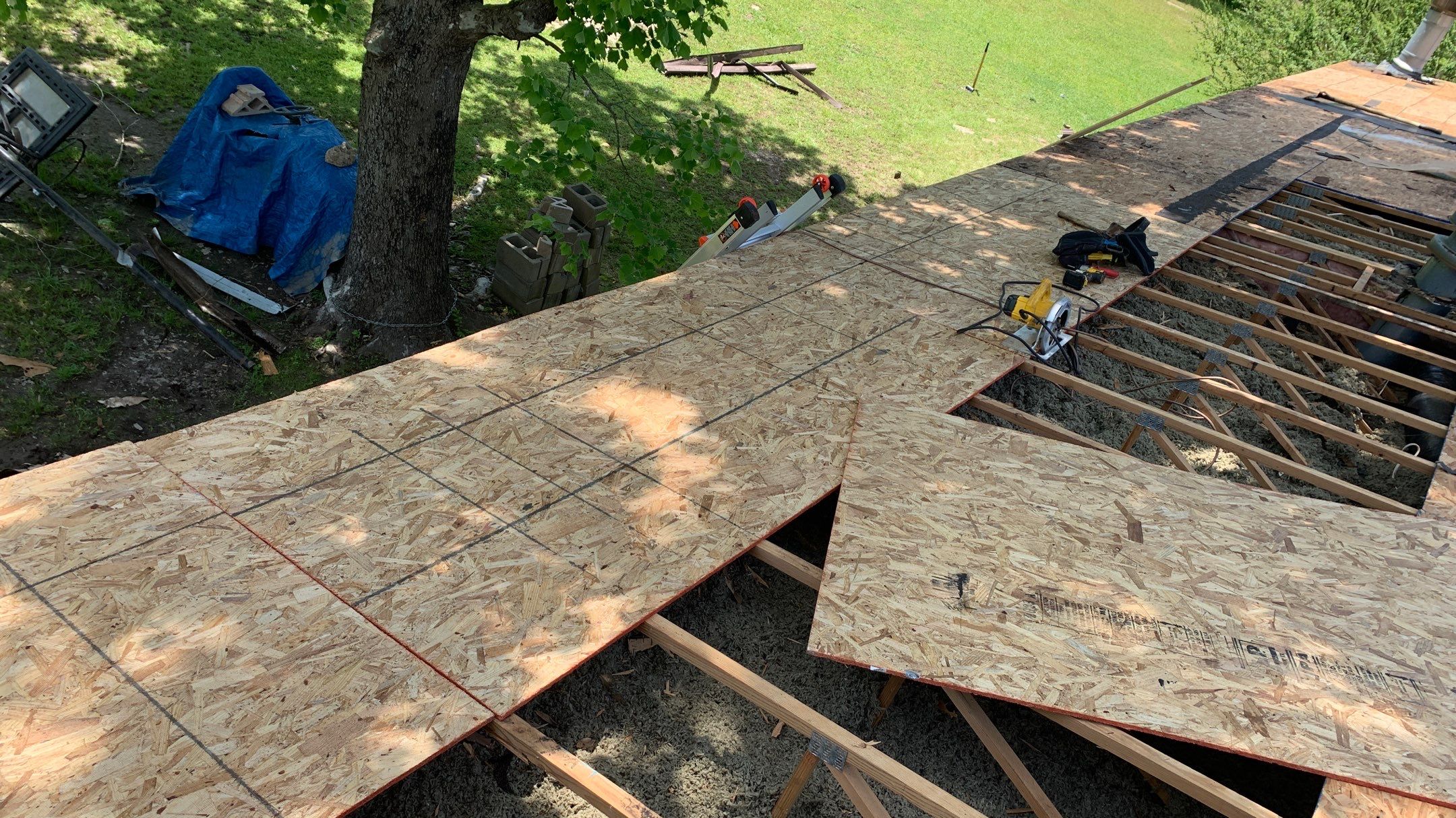 Storm Restoration Reroof: 25 Year 3-Tab Shingle by Hostetler Roofing