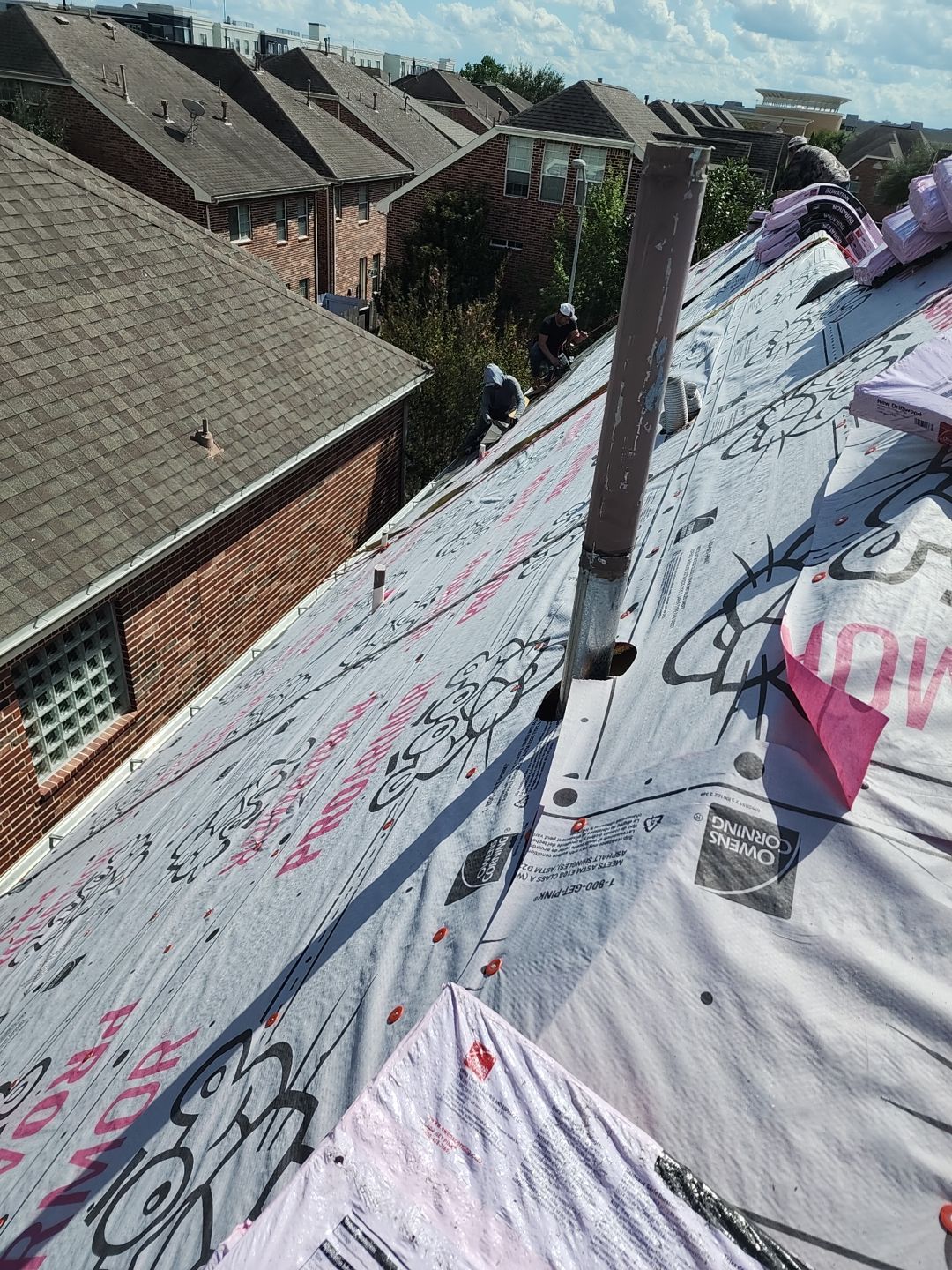Residential Roofing Installation using Owen's Corning Duration (Lifetime) Shingles by Roof Repair Company