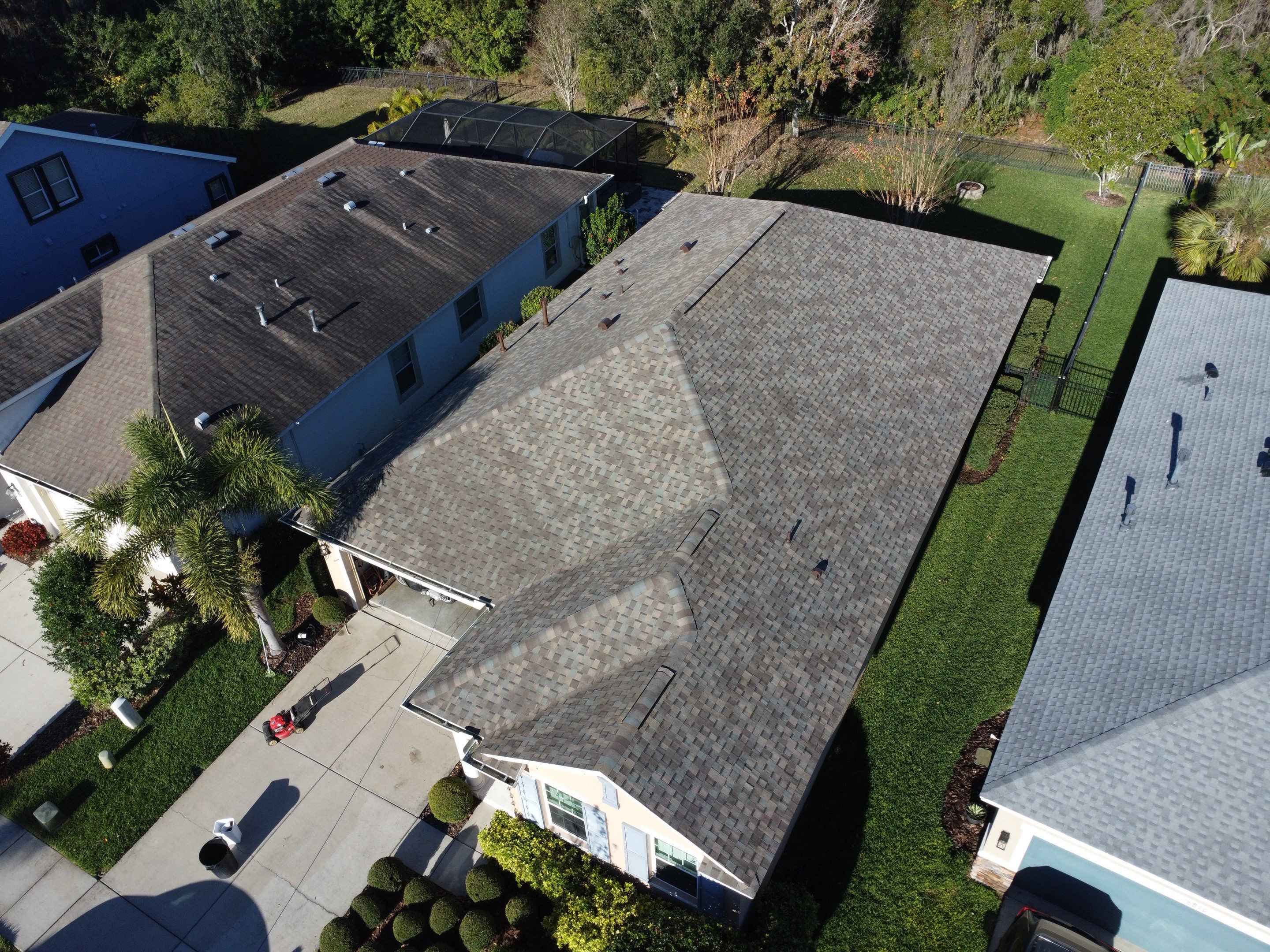 Roof replacement in Apollo Beach, FL by Steadfast Roofing 