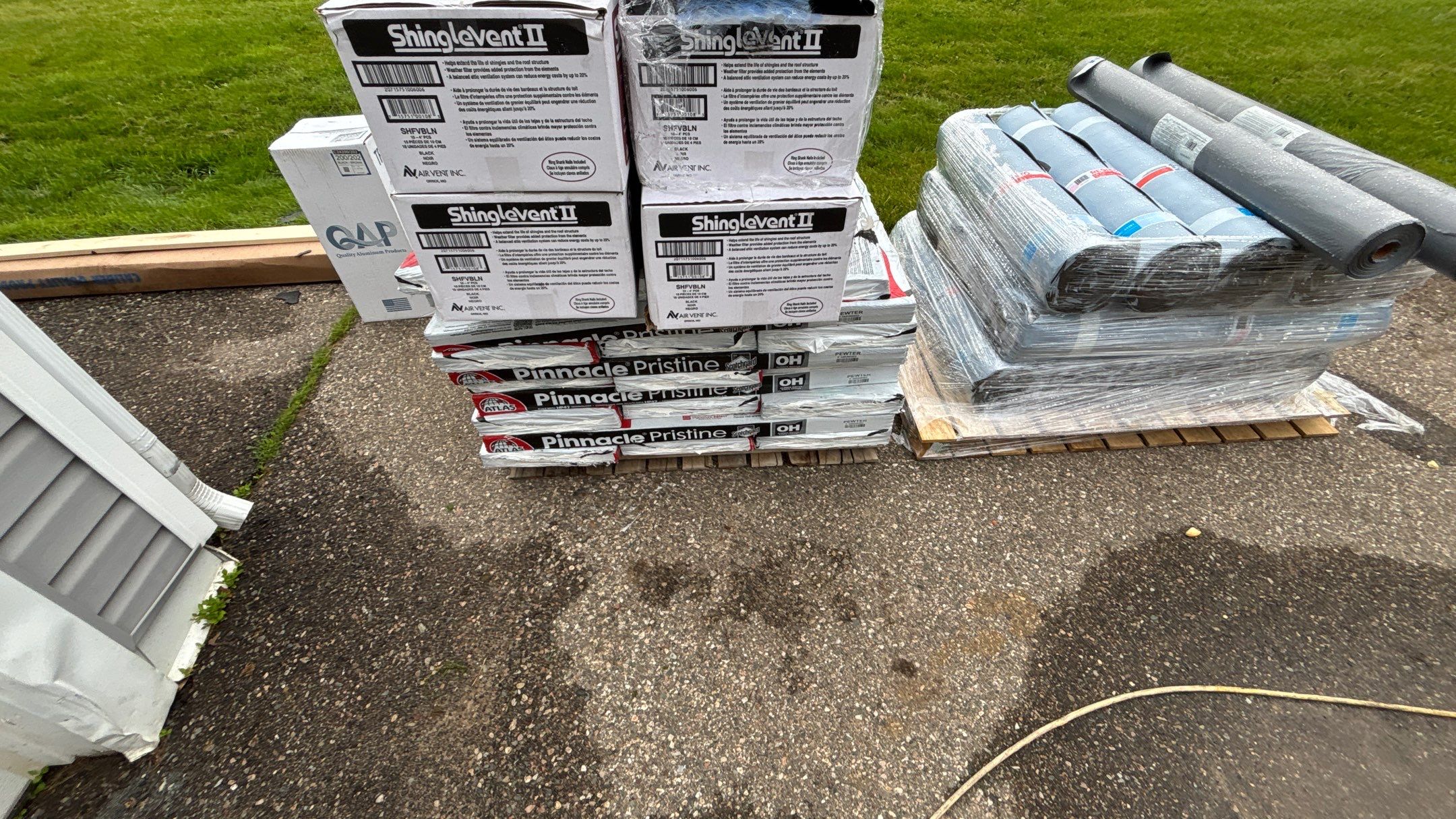 Roof Replacement using Atlas Pinnacle Pristine Pewter by 180 Contractors