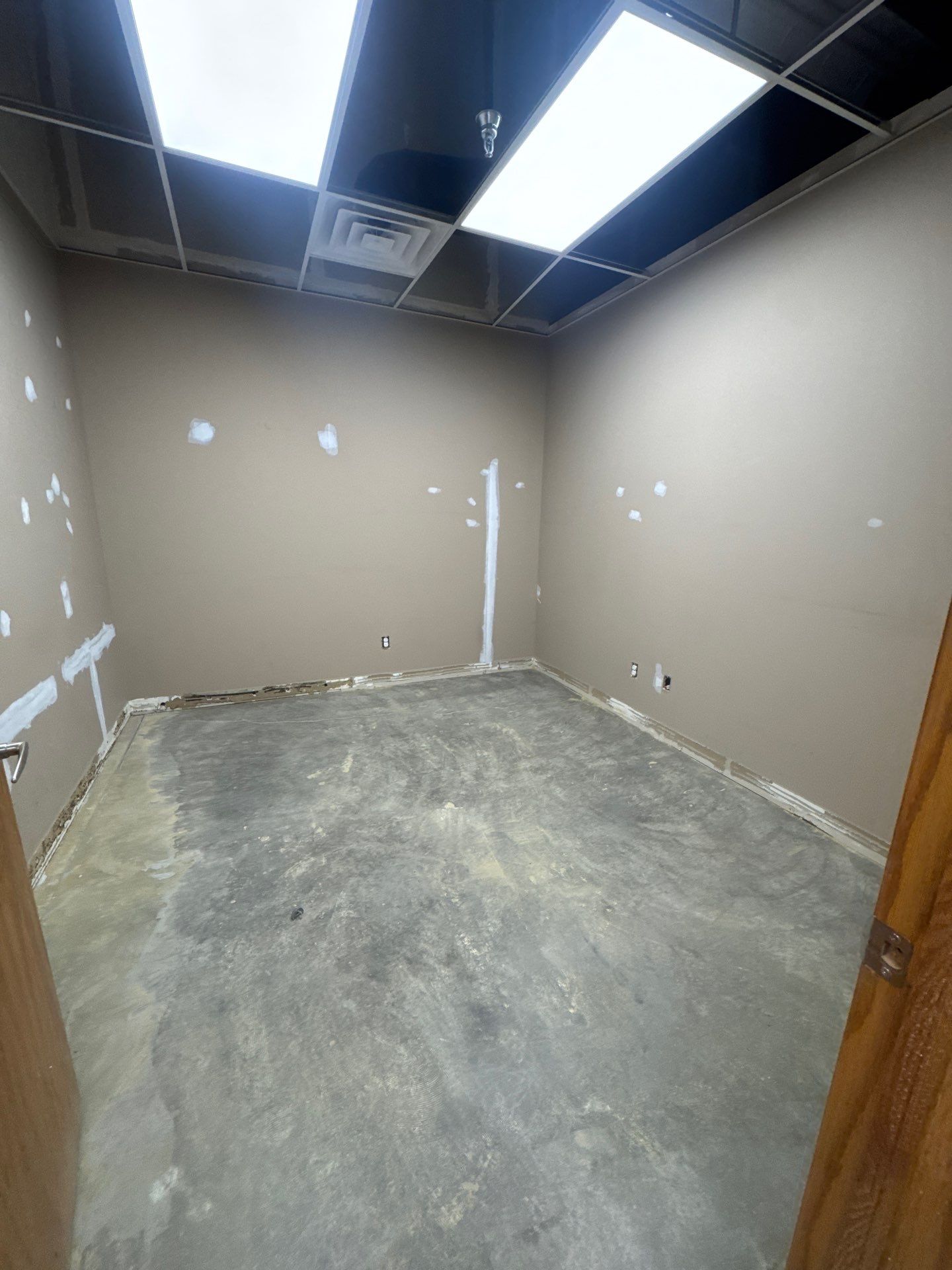 Commercial Interior Repaint by Midwest Paint LLC