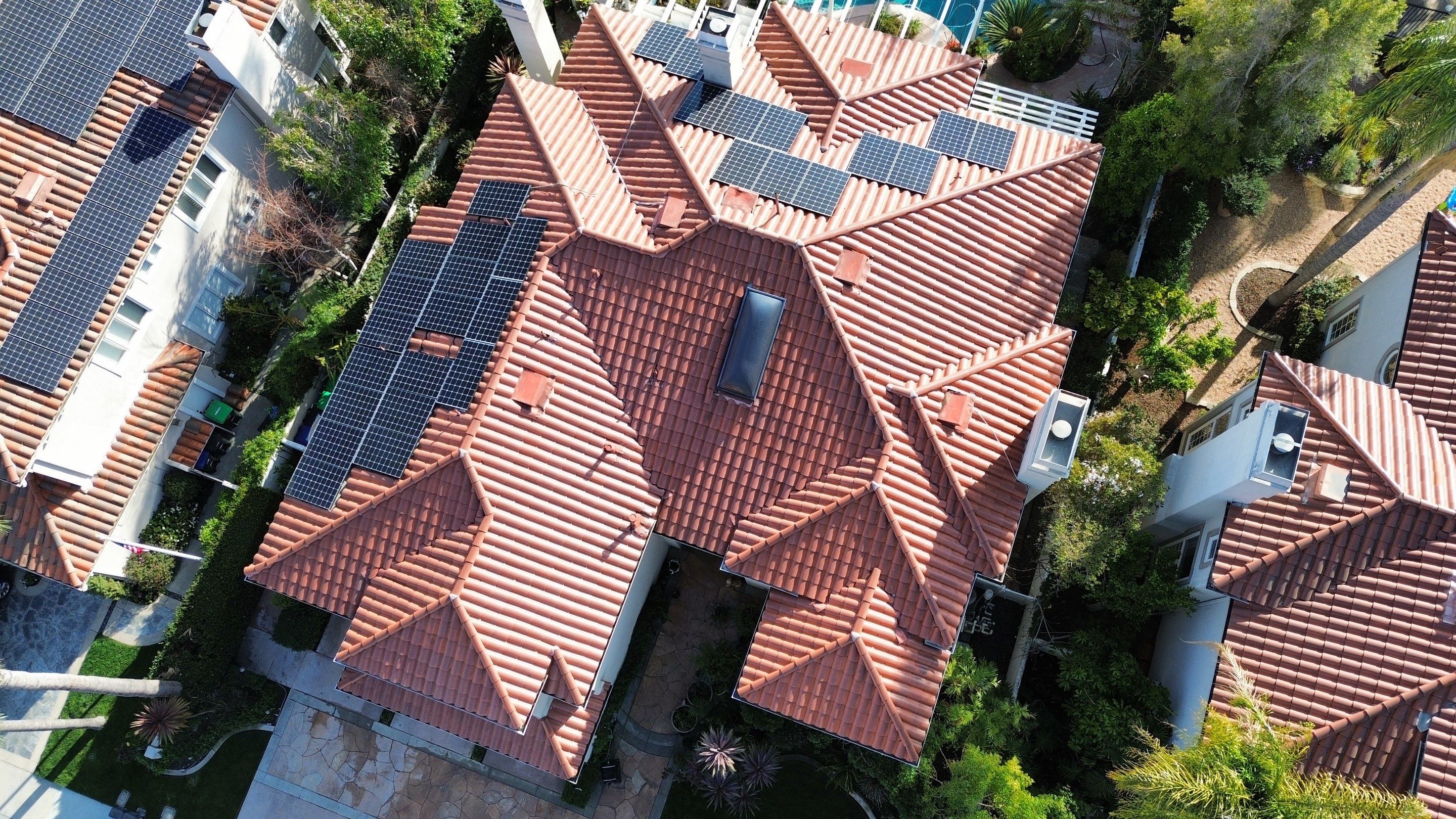 Roof Cleaning SAFECO by Pirate Pete’s Power Washing