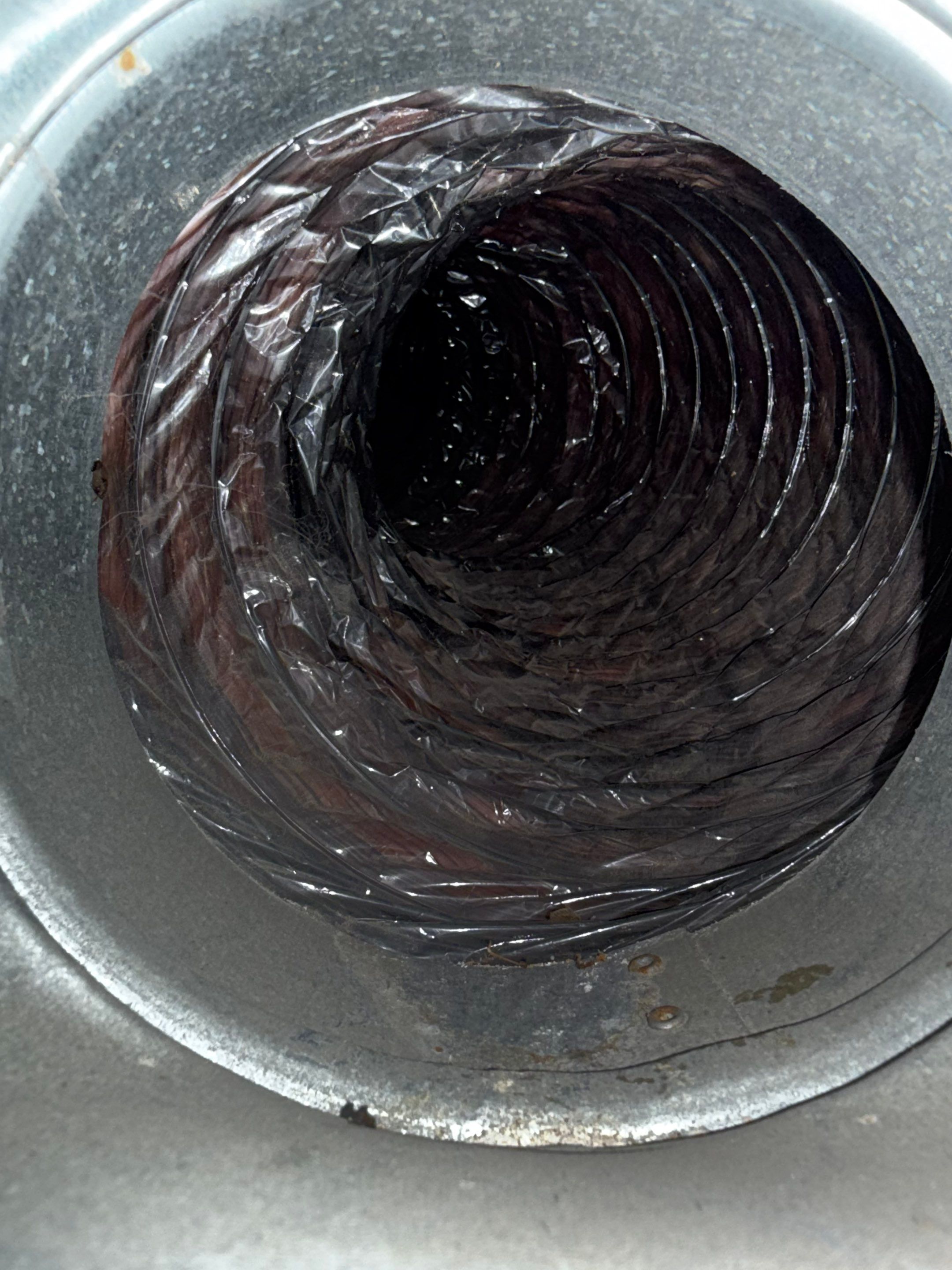Duct Cleaning and modification in Shenandoah by Elemental Heating and air conditioning LLC