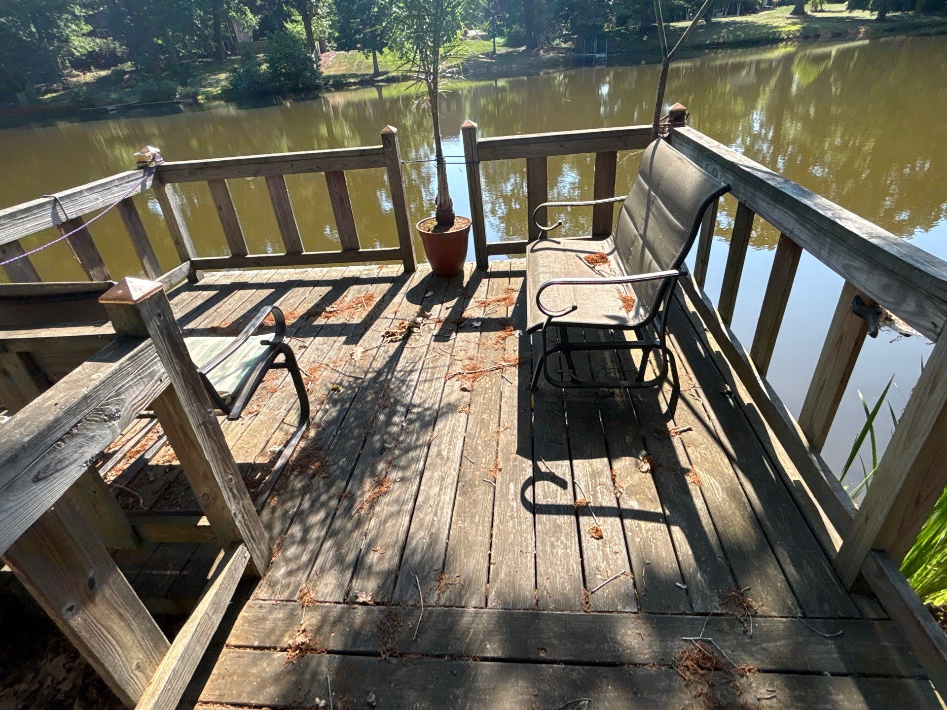 Dock and Deck using Wood Sealant by DuraSeal