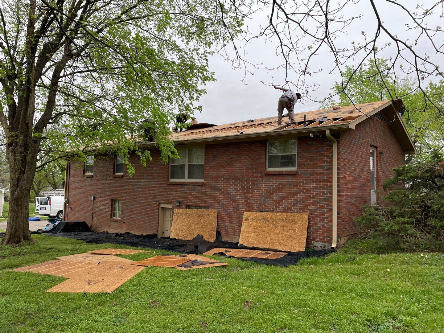 Residential Roofing Installation using GAF HDZ Roofing System  by Undersun Roofing 