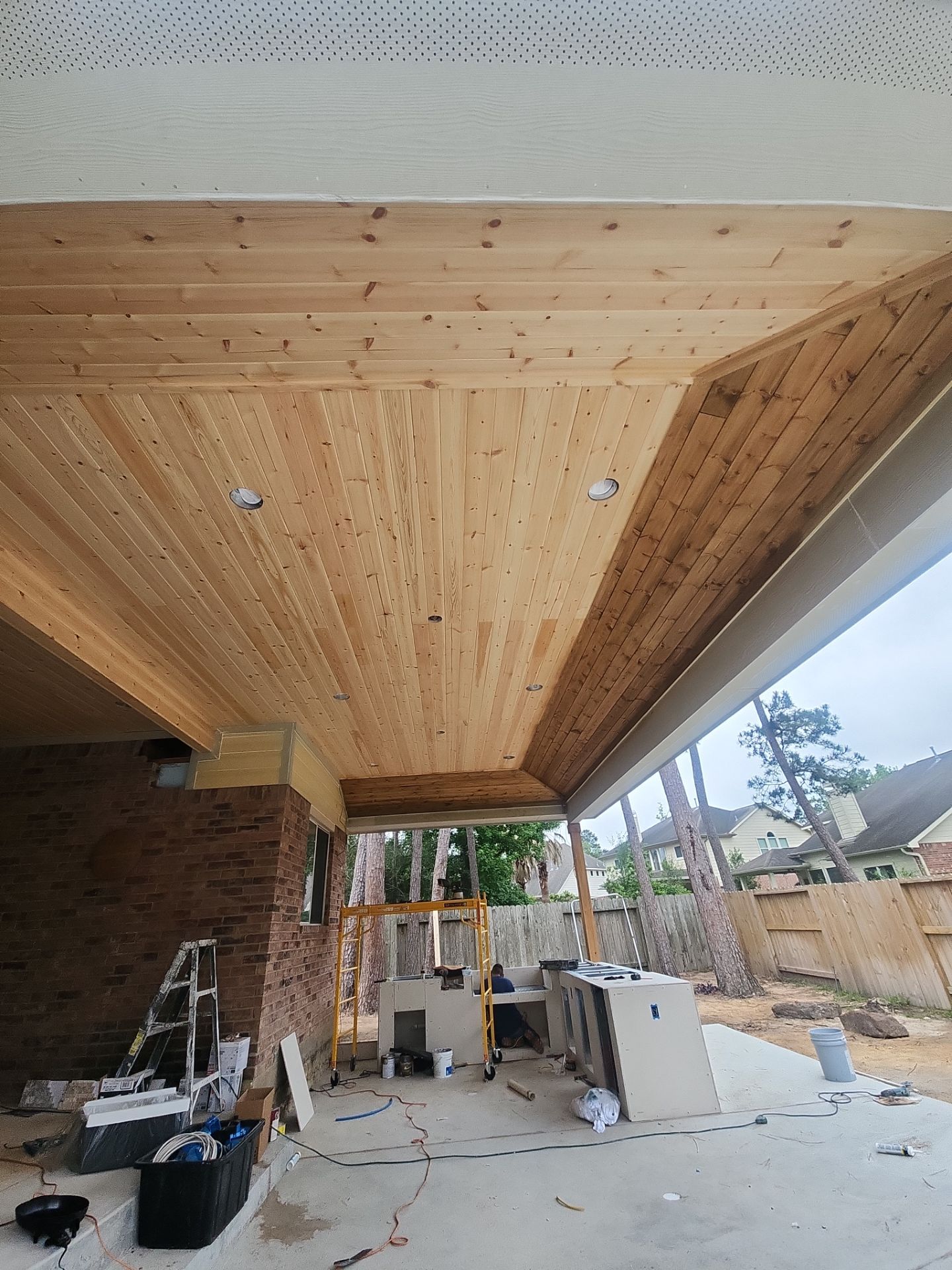 Pool, Patio Cover and Summer Kitchen in Sterling Ridge by SophAlx LLC