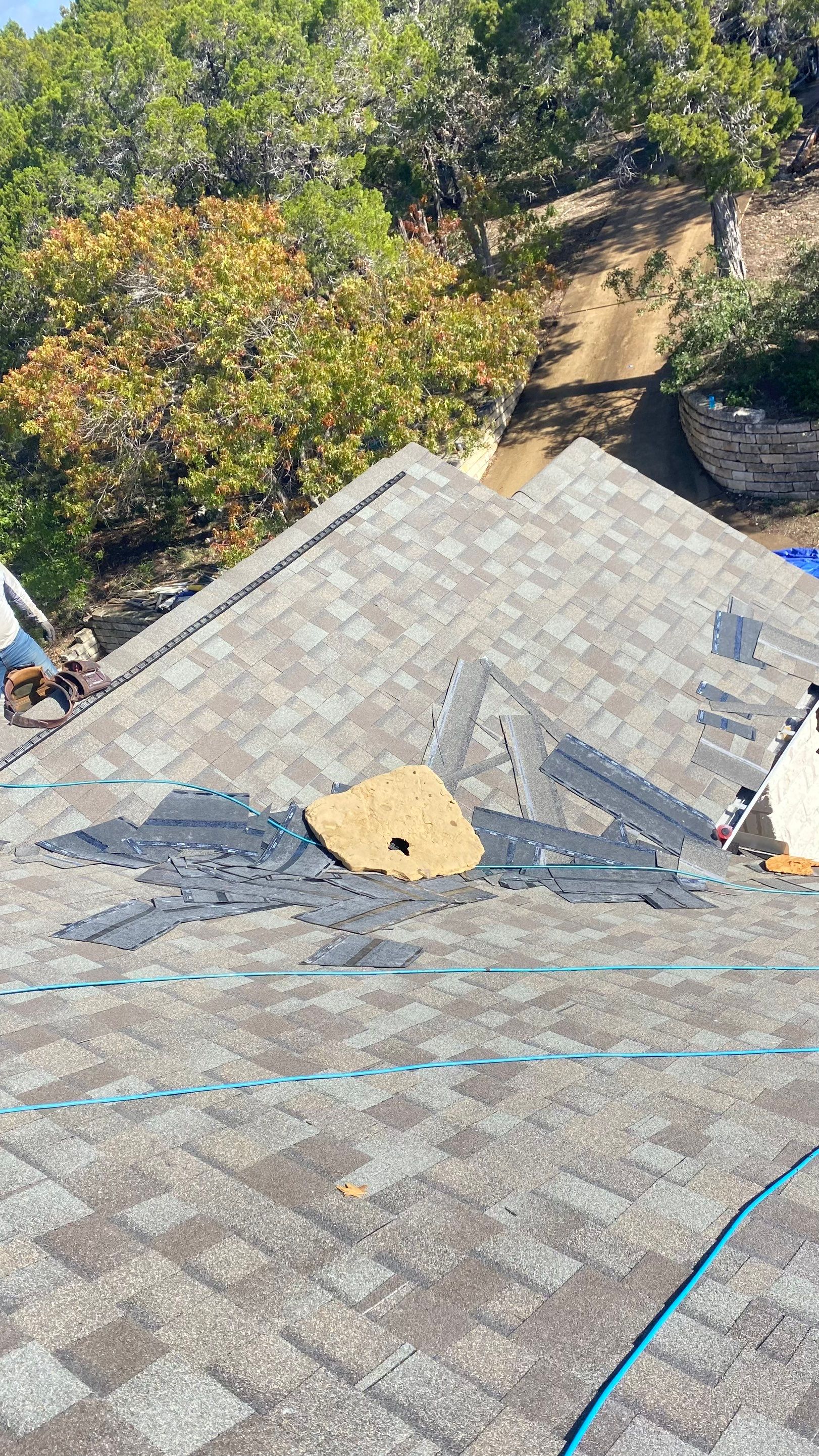 Residential Roof Replacement using Owens Corning 30 year Architectural Shingles by Premier Roofing and Contracting