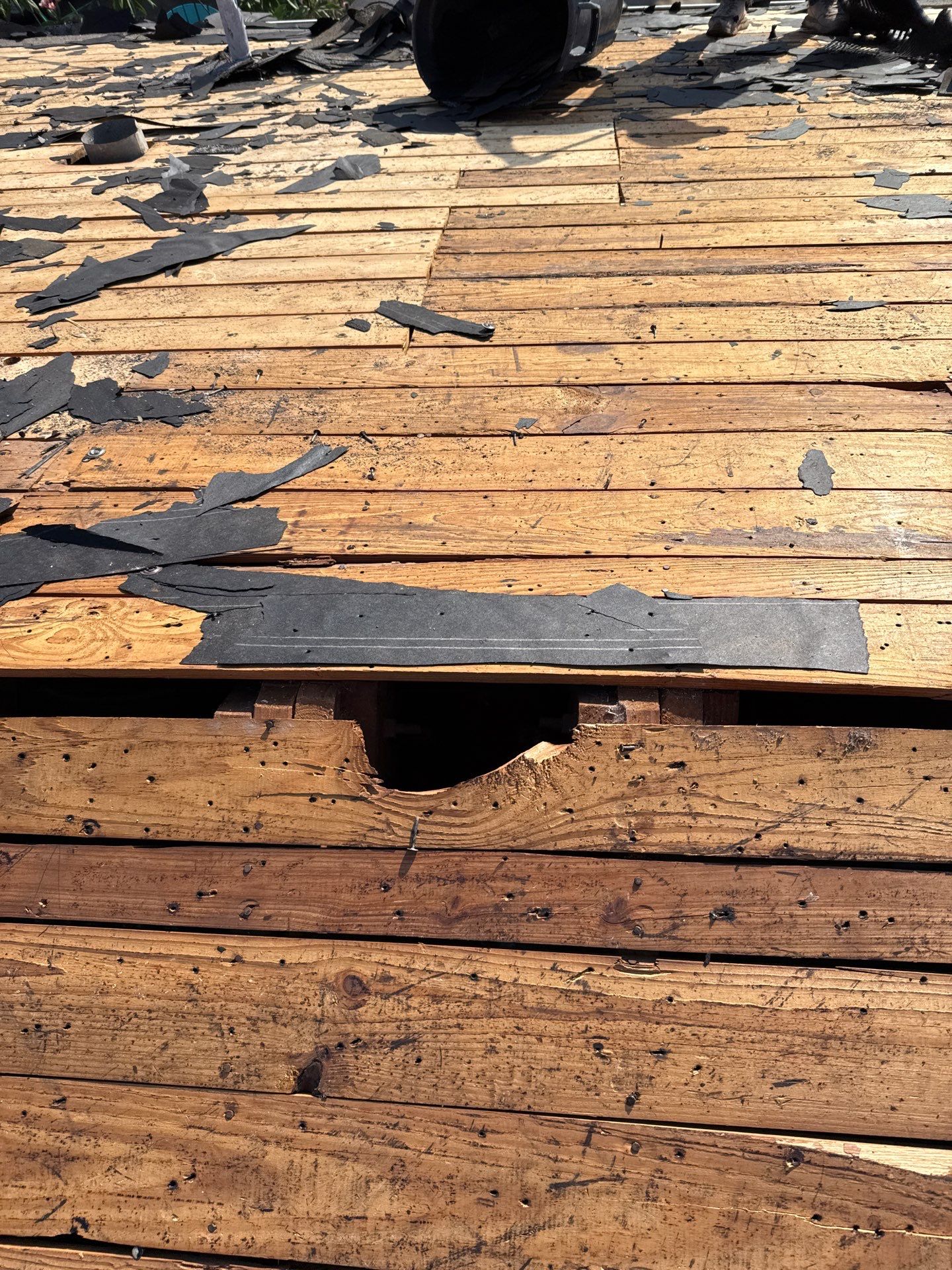 Project in St. Petersburg 33710 by Mitchell Roofing Company LLC 