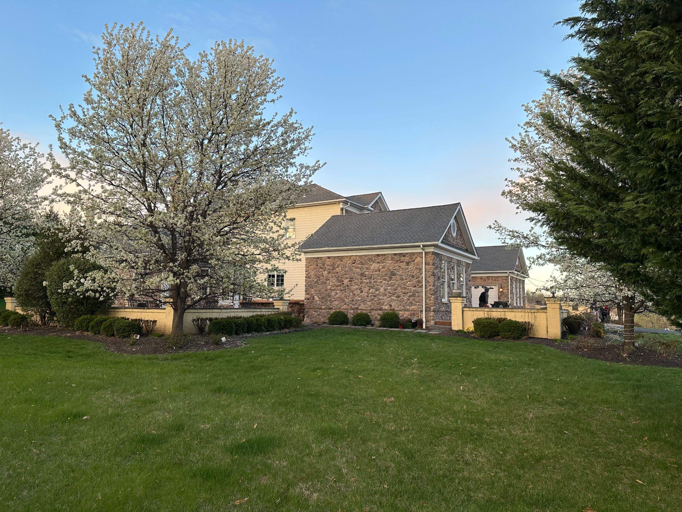 Roofing by Stofan Construction LLC