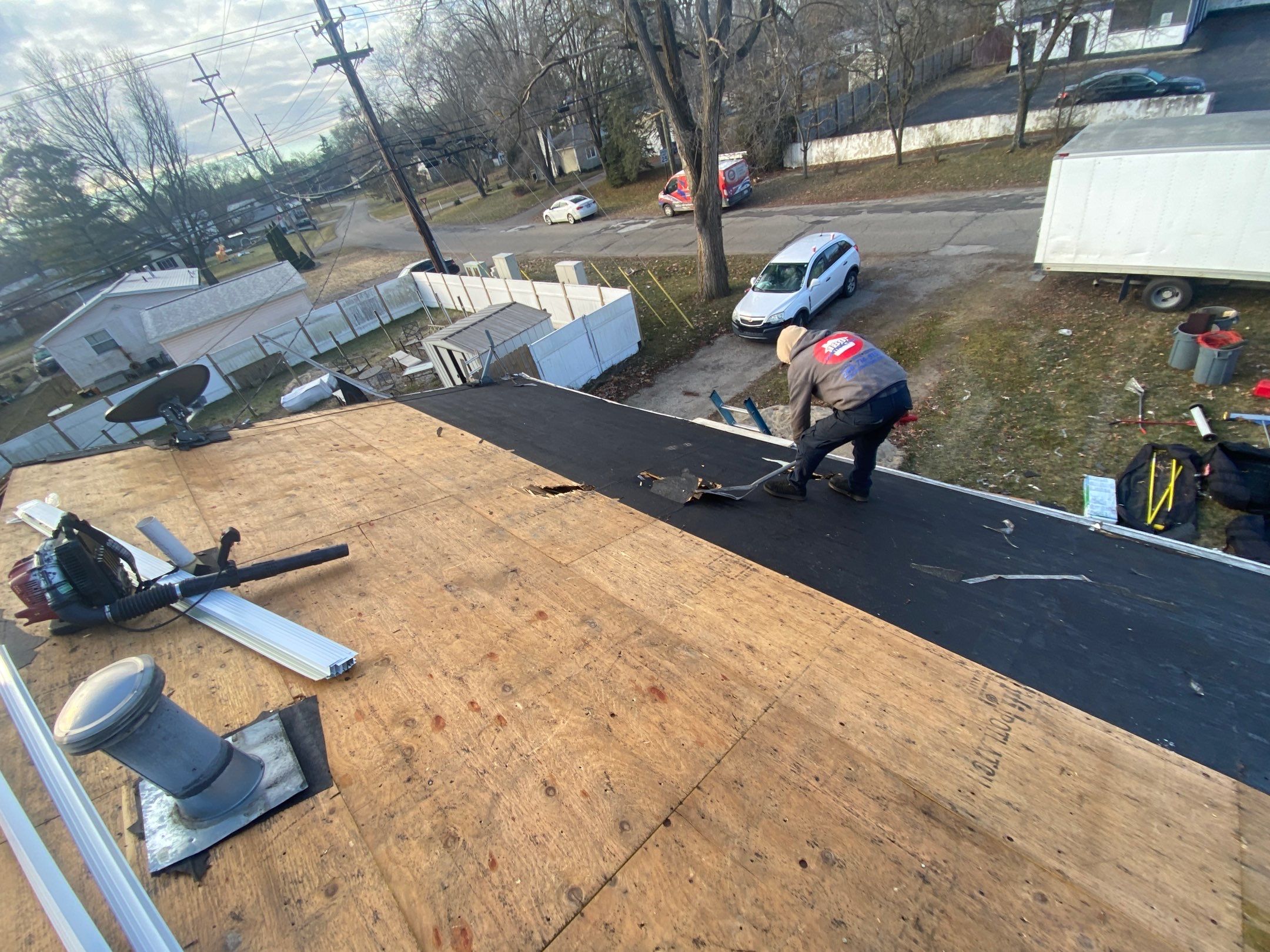 Roof Replacement using CertainTeed Landmark Pro by 180 Contractors