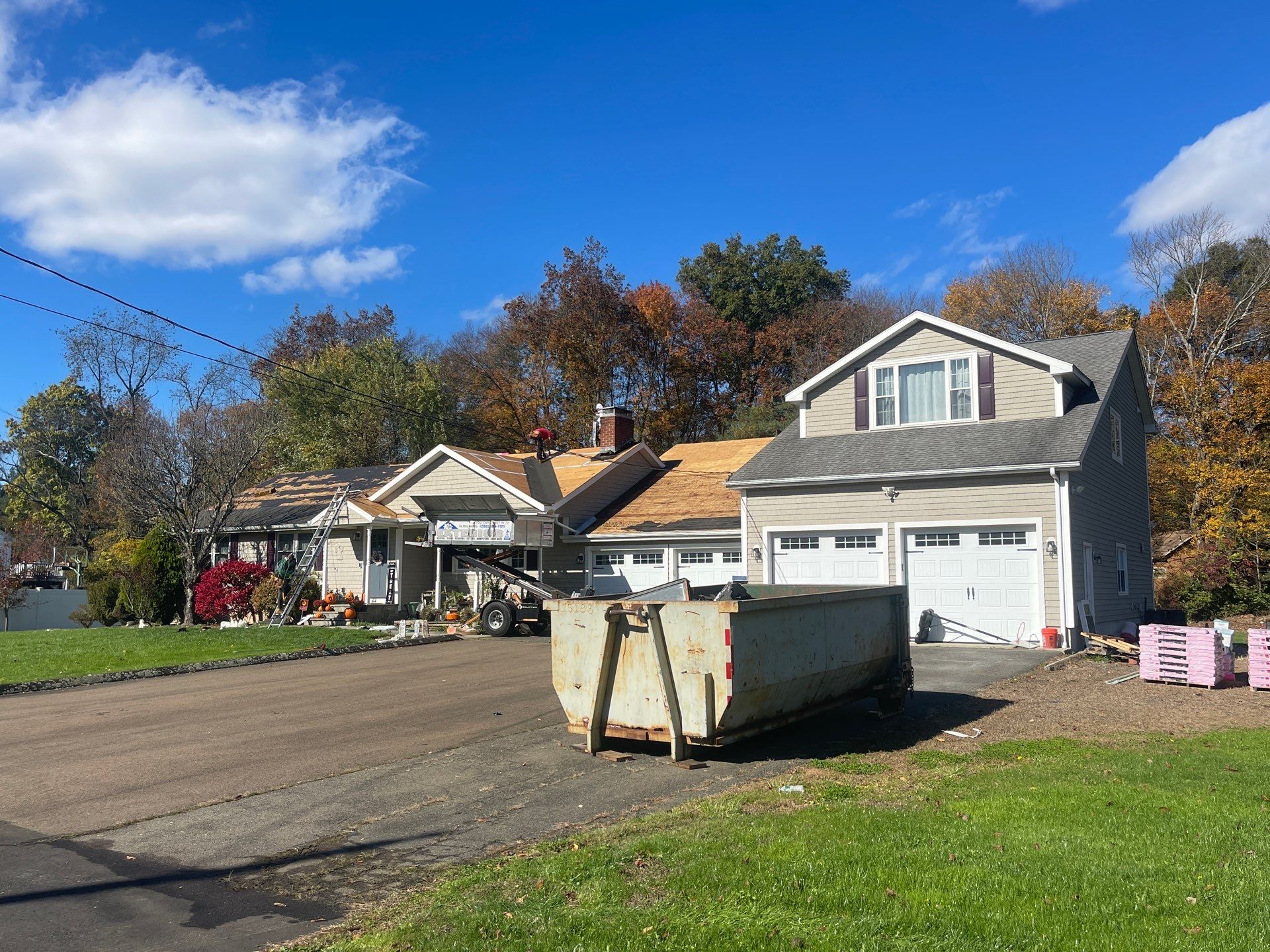 Residential Roofing Installation using Owens Corning TruDefinition Estate Gray by A Plus Exterior