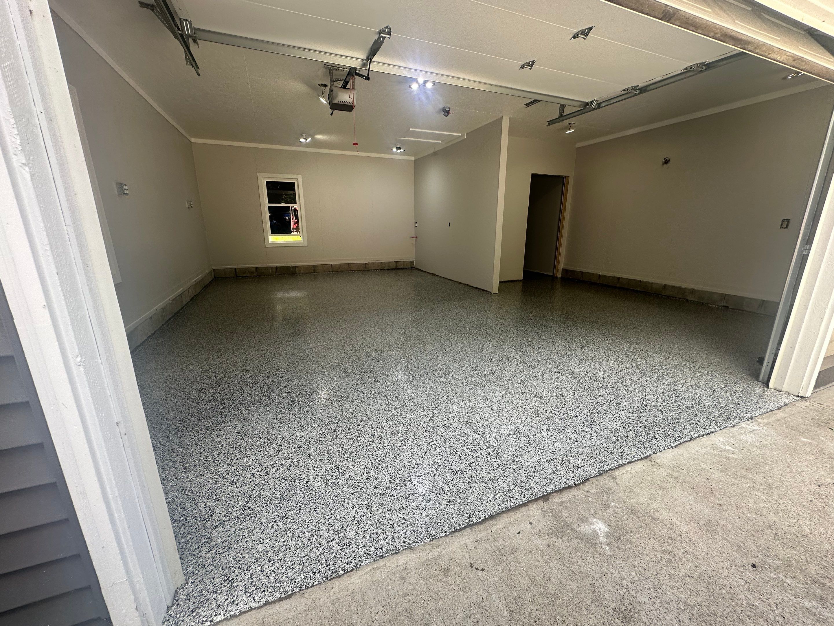 Epoxy Floor by Gordon Painting
