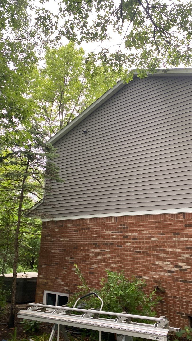 Siding Replacement using CertainTeed Landmark by 180 Contractors