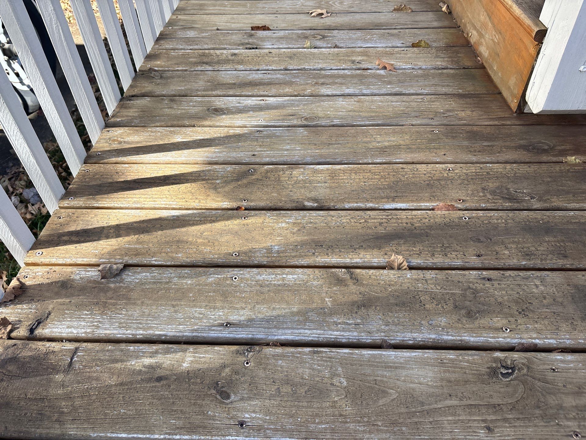 Wood Deck using Wood Sealant by DuraSeal