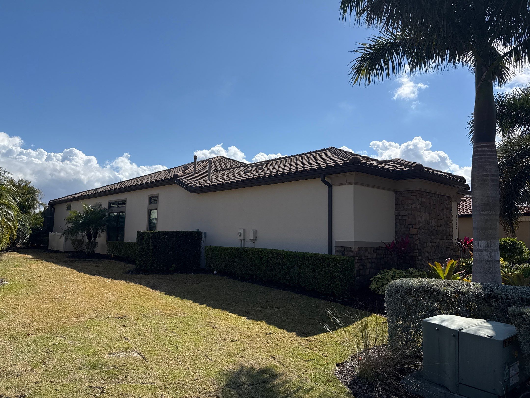 Barrel Tile Roof Cleaning – Lakewood Ranch, FL by Sunshine AquaWash