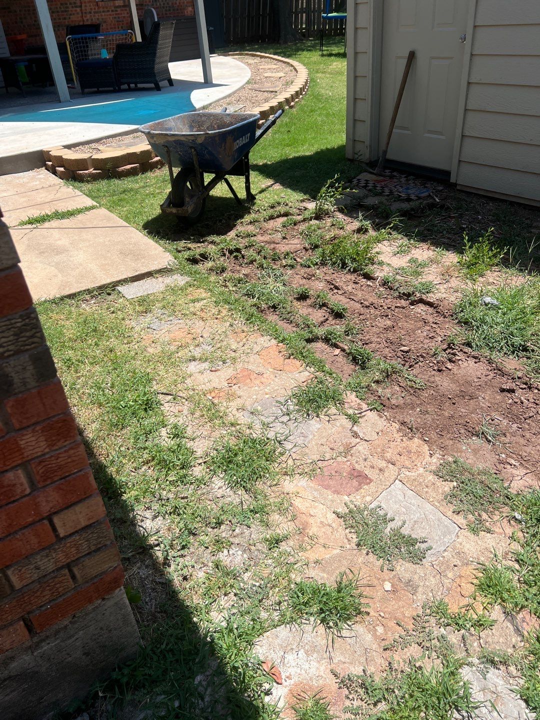Flagstone Patio using Flagstone  by Clays Services Inc