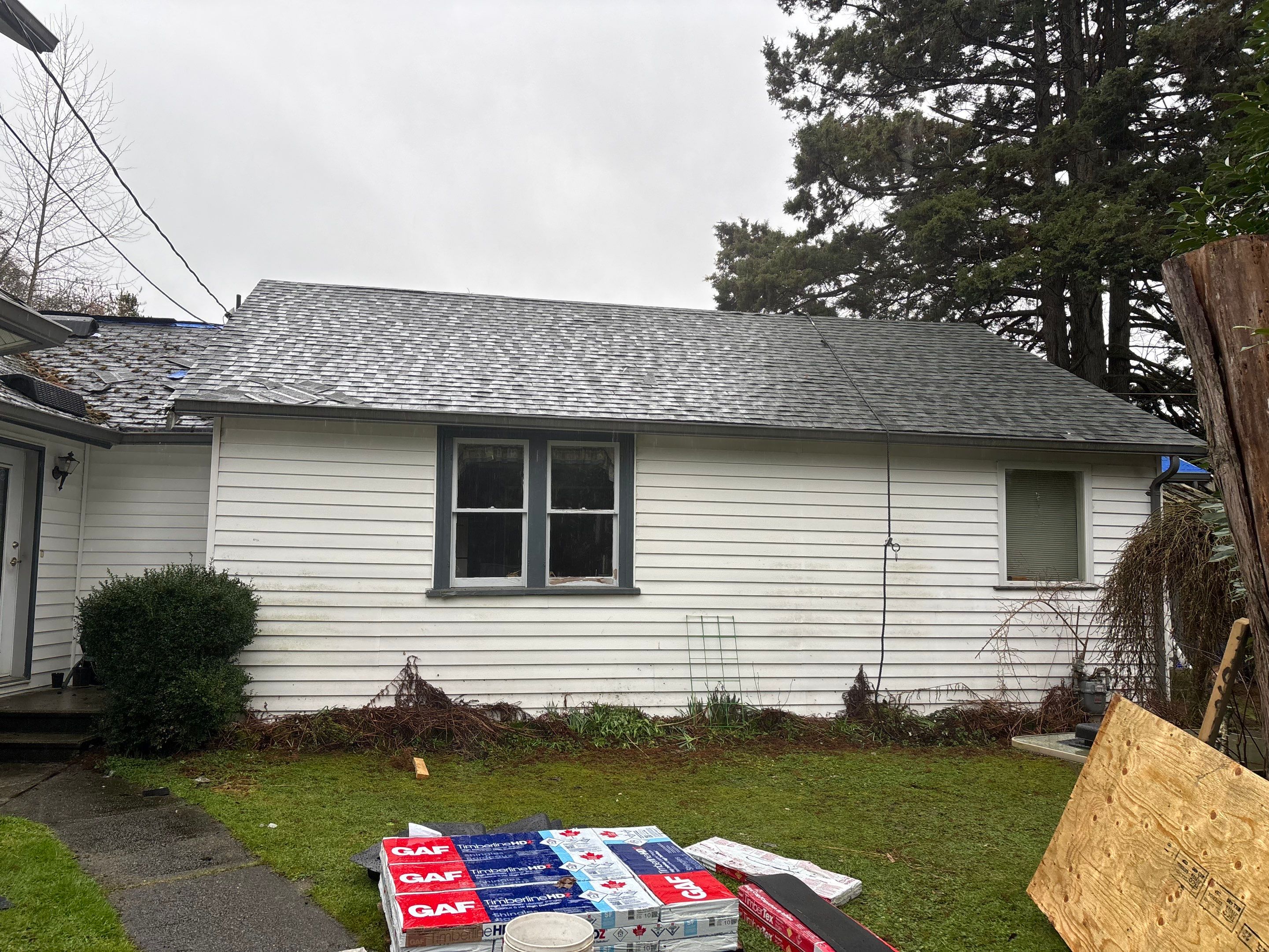 Residential Reroof Shingle by Top Notch Roofing Inc