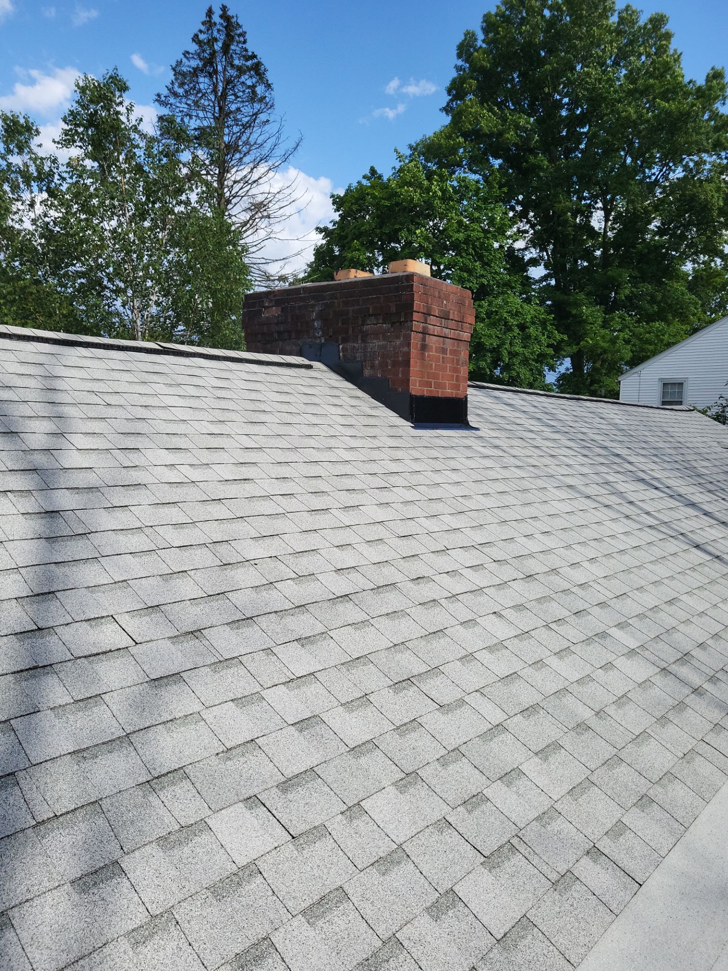 Atlas Pinnacle, Color, Oyster Shell, Drip Edge, Color, White by Eagle Eye Roofing