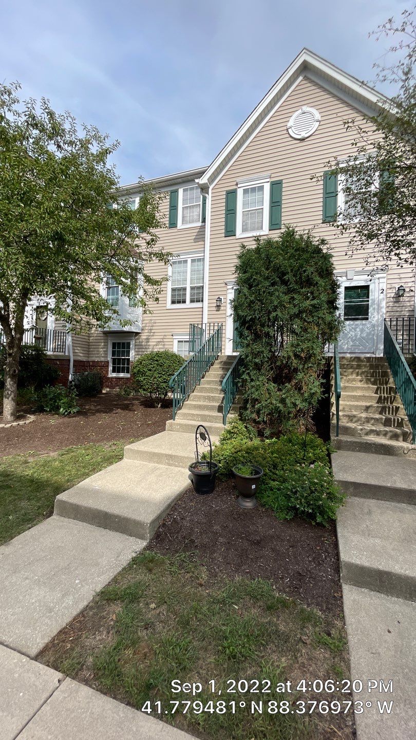 Court Yards of Orchard Valley Building 2411 by Affordable Roofing of America Inc.