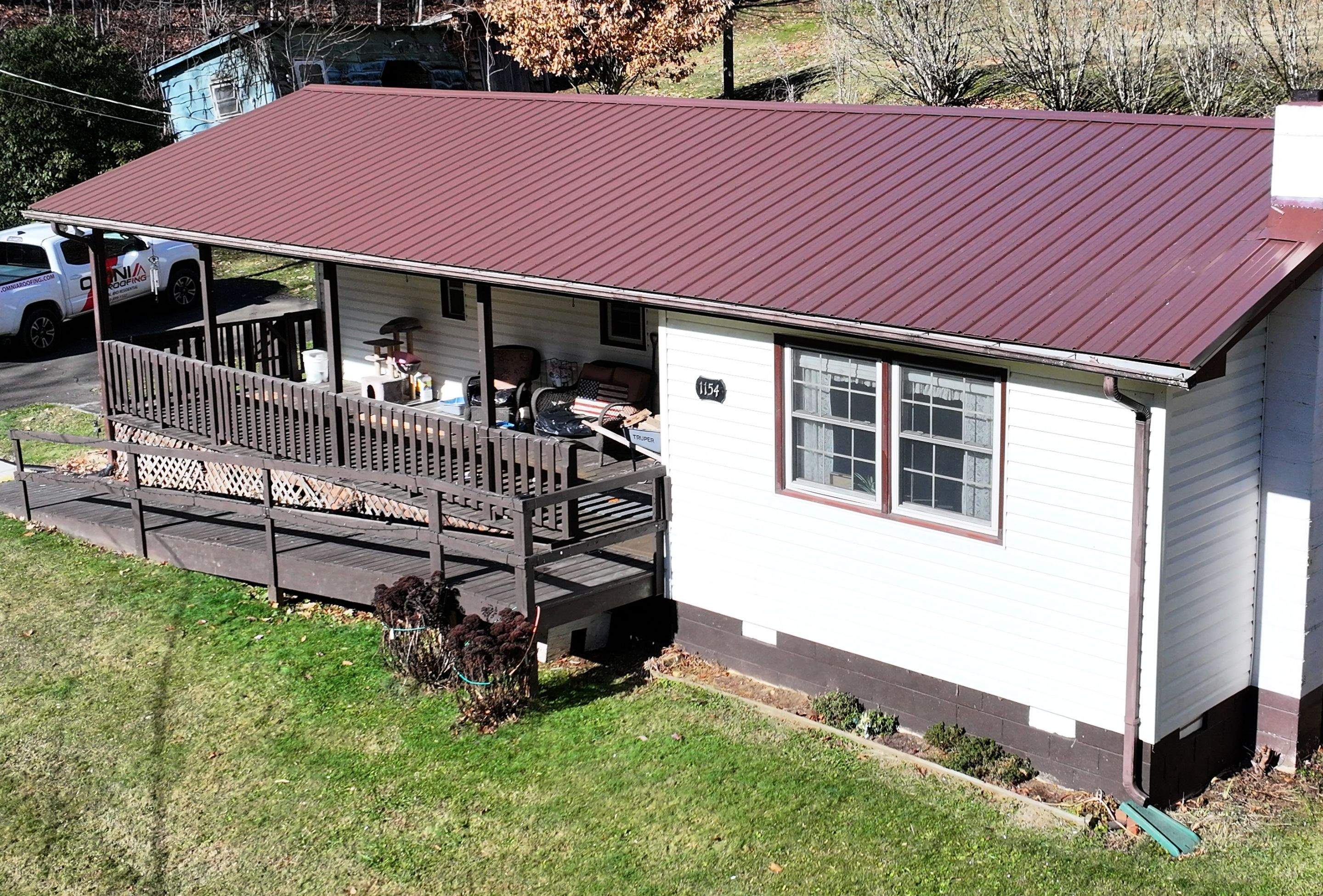 Mullis Residence by Omnia Roofing